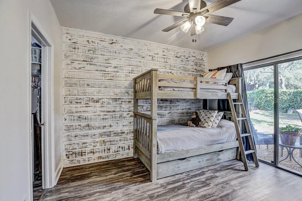 Lower-Level bedroom (11.8x10.2)