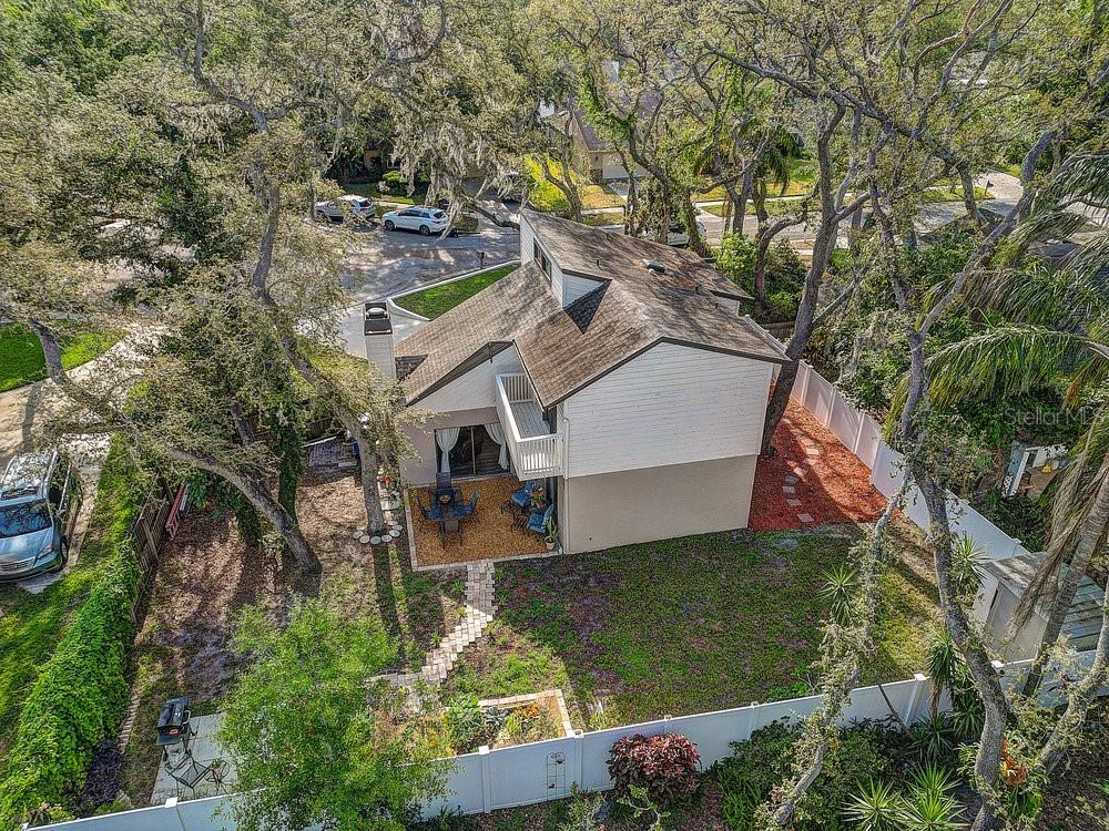 10910 Winter Oak Place
