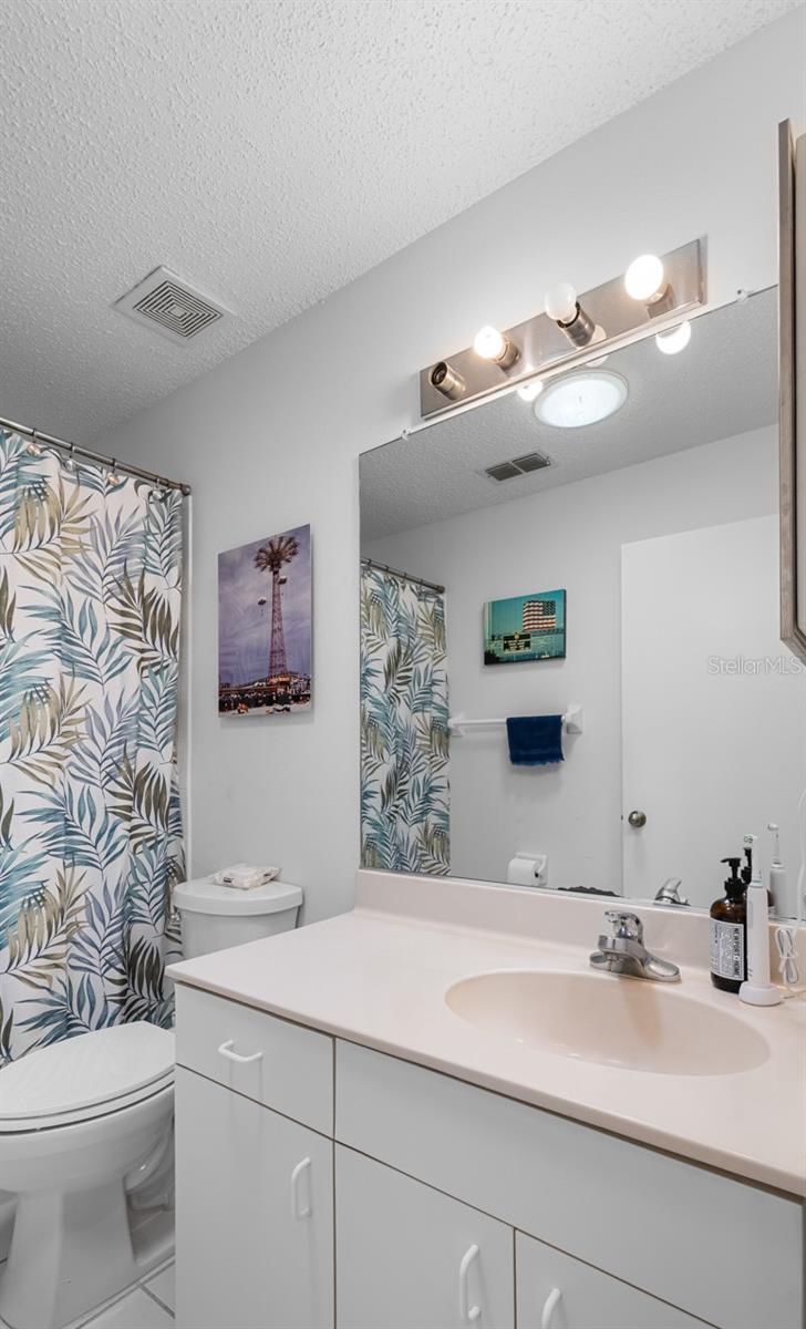 Guset Bathroom