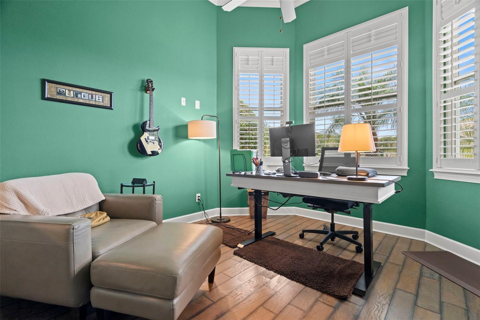 Bedroom #1 / OFFICE for now.