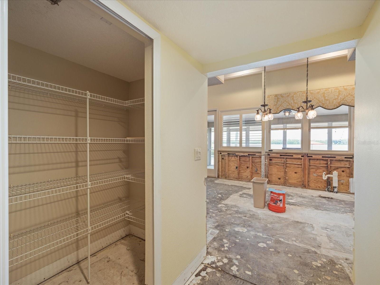 Pantry to kitchen