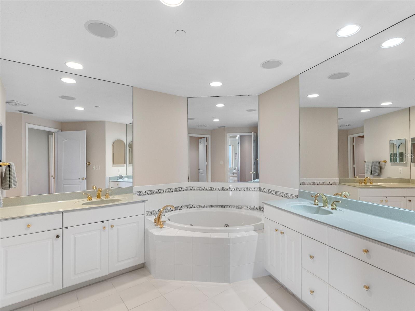 Primary ensuite