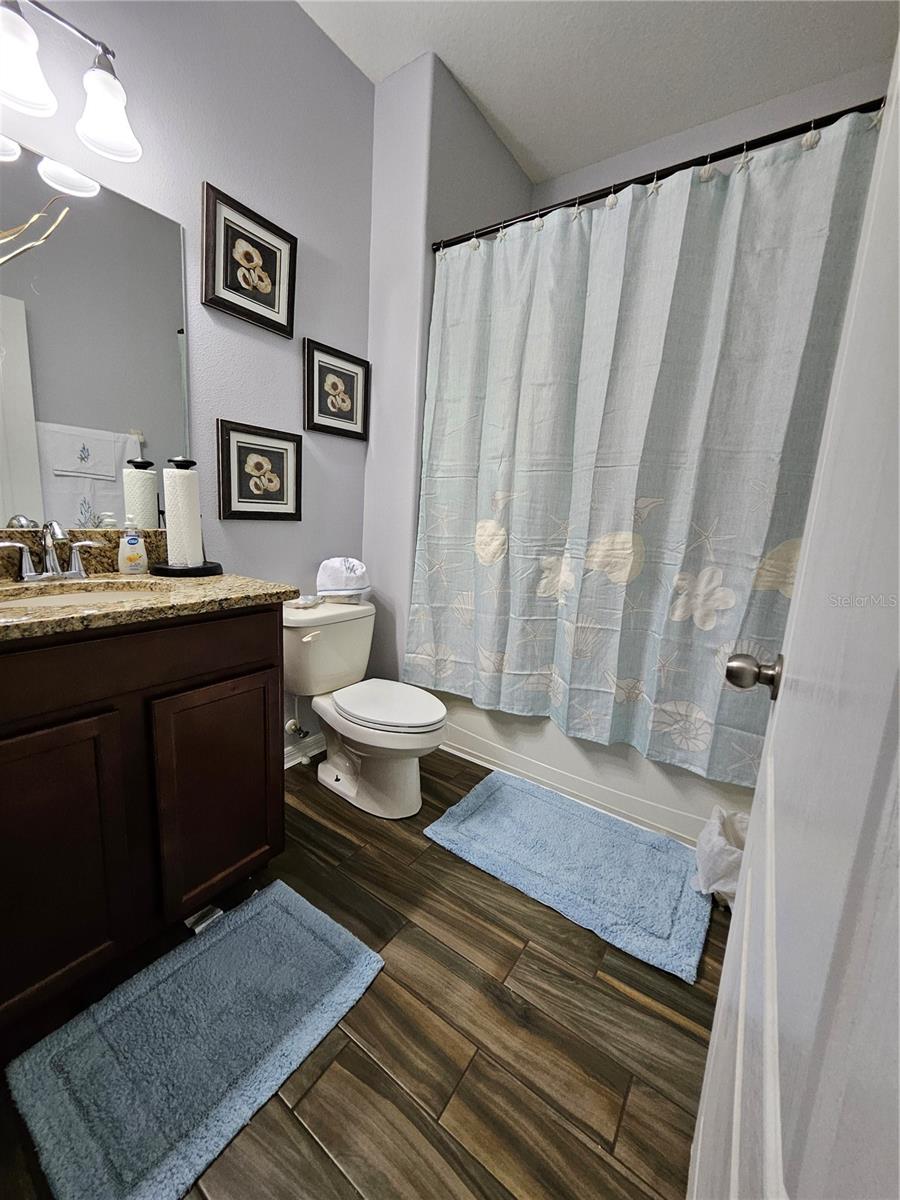 Hall Bath2