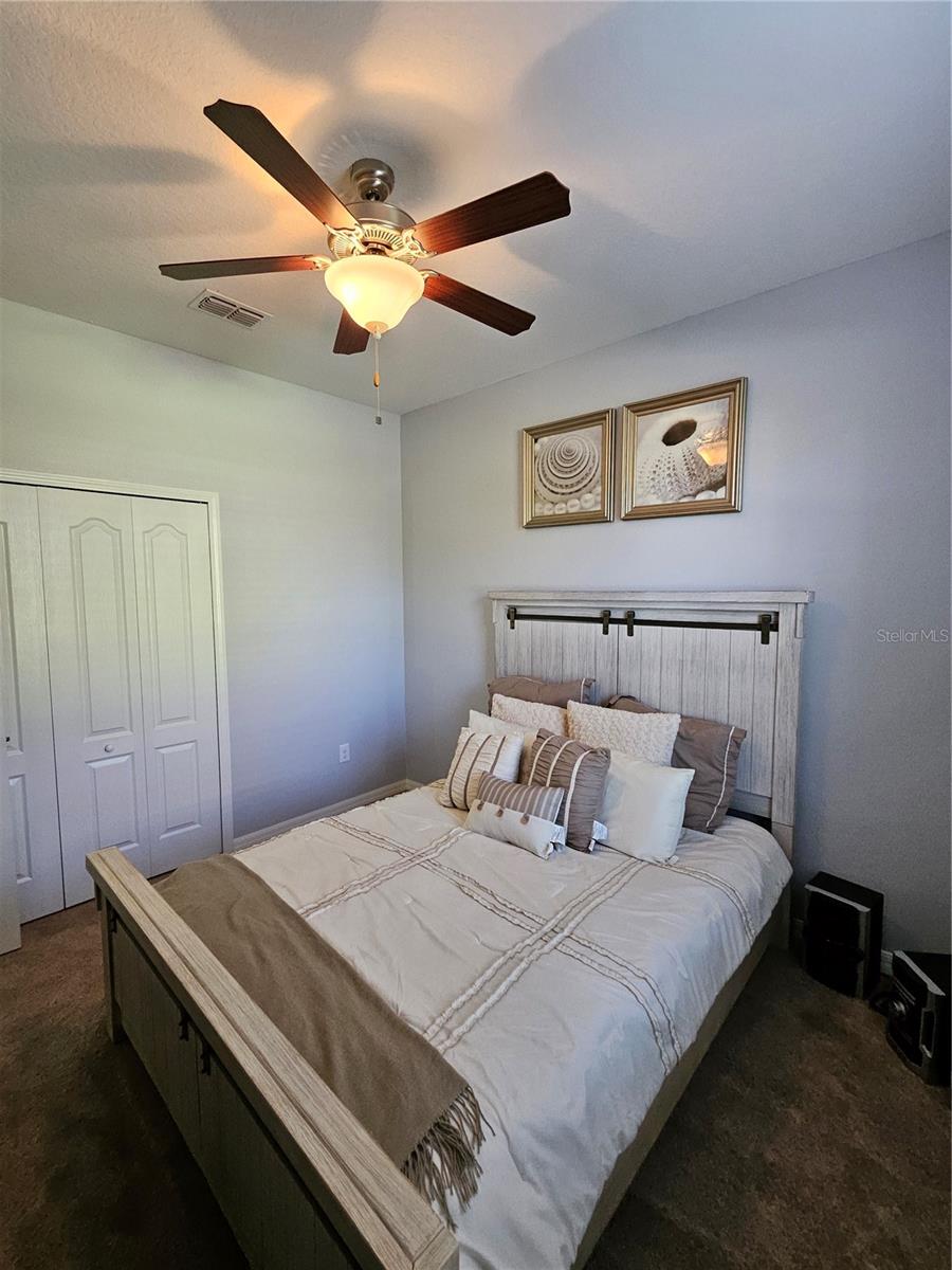 Guest bedroom