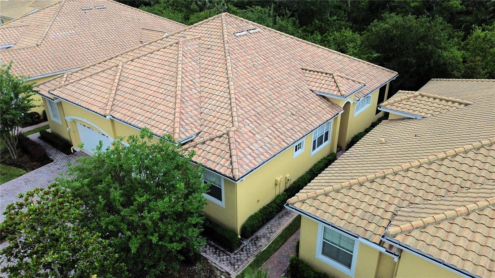 Durable tile roof