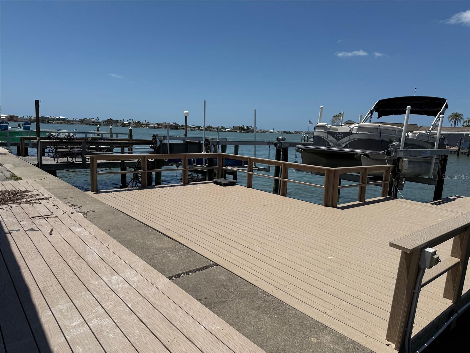 Dock