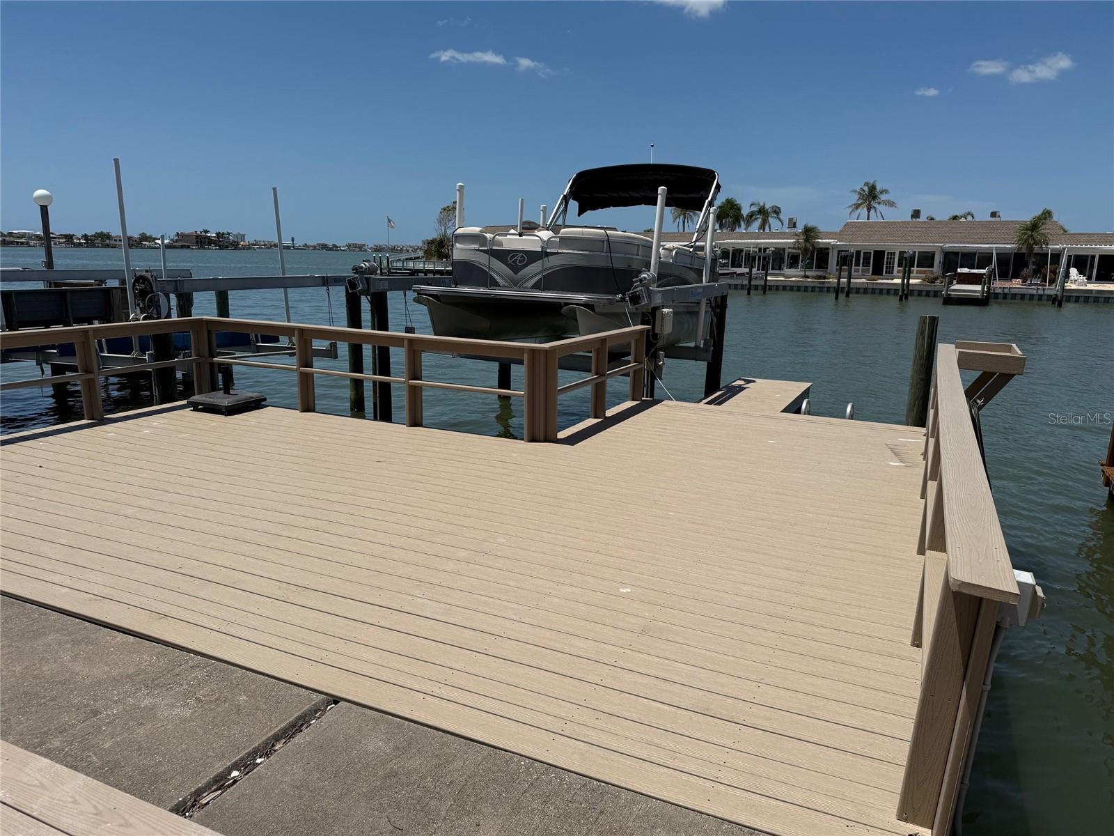 Dock