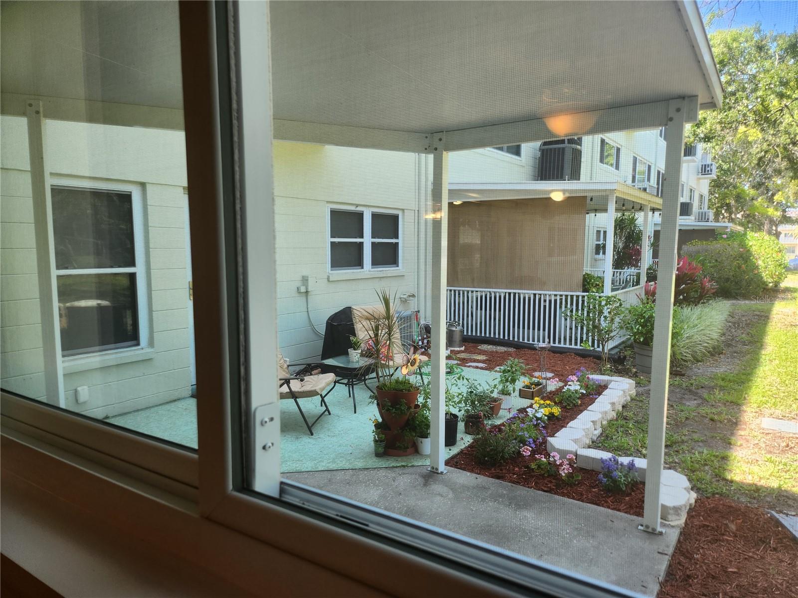 back covered lanai