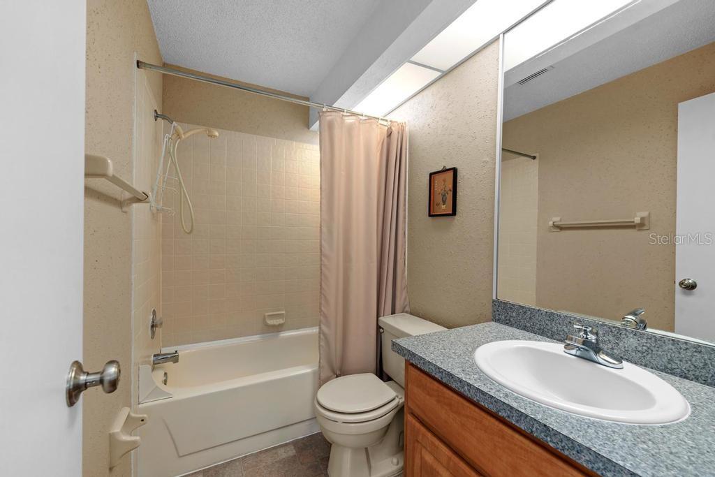 En Suite Bathroom