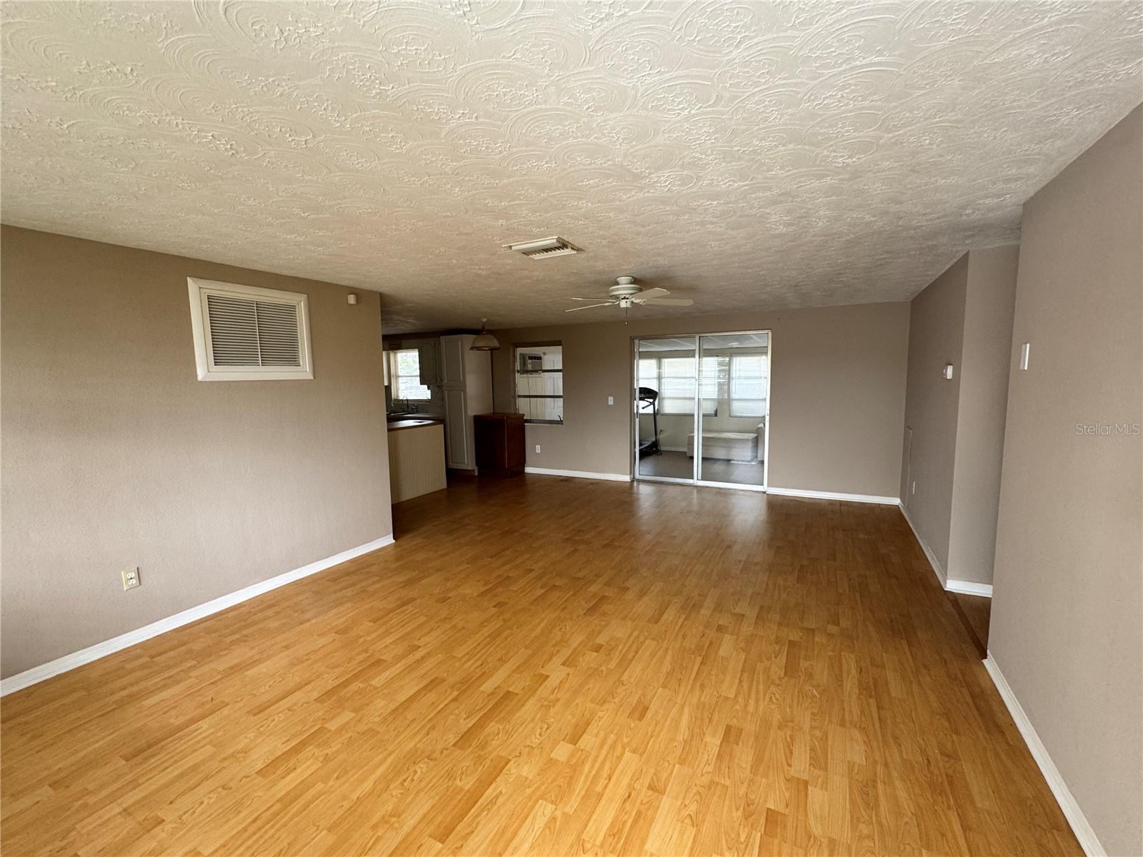 Living Room/Dining Room