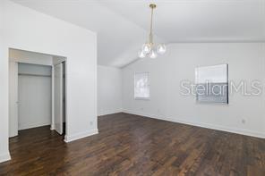 TB8384135