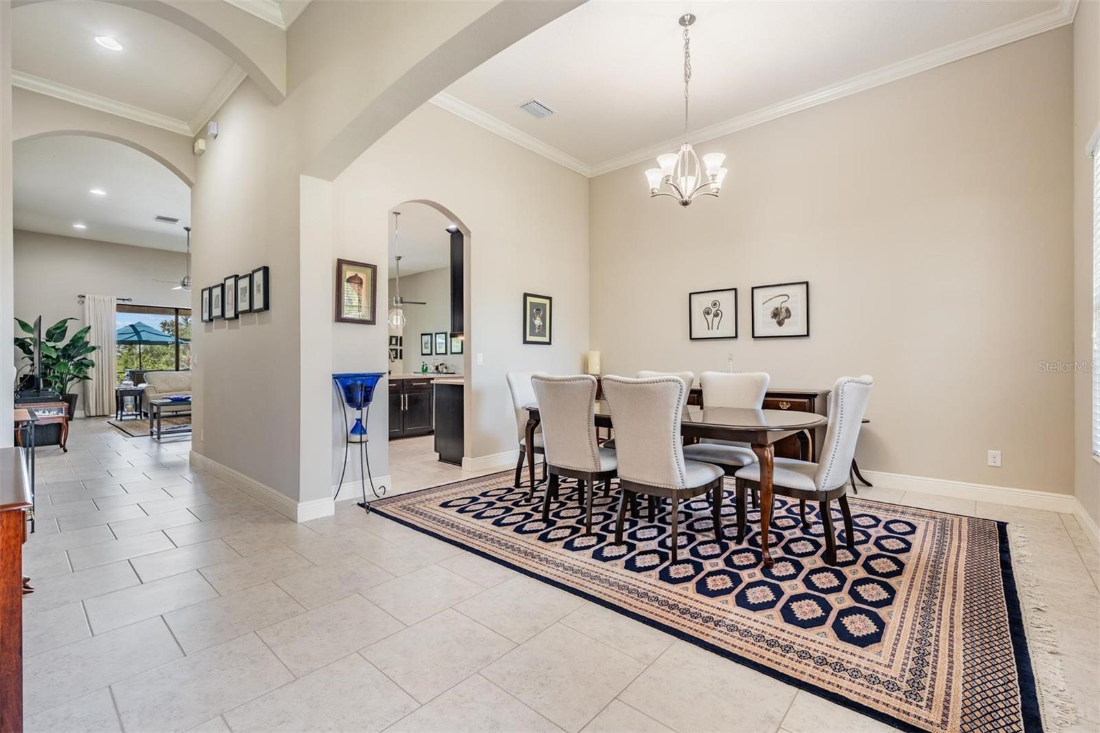 High ceilings and crown molding