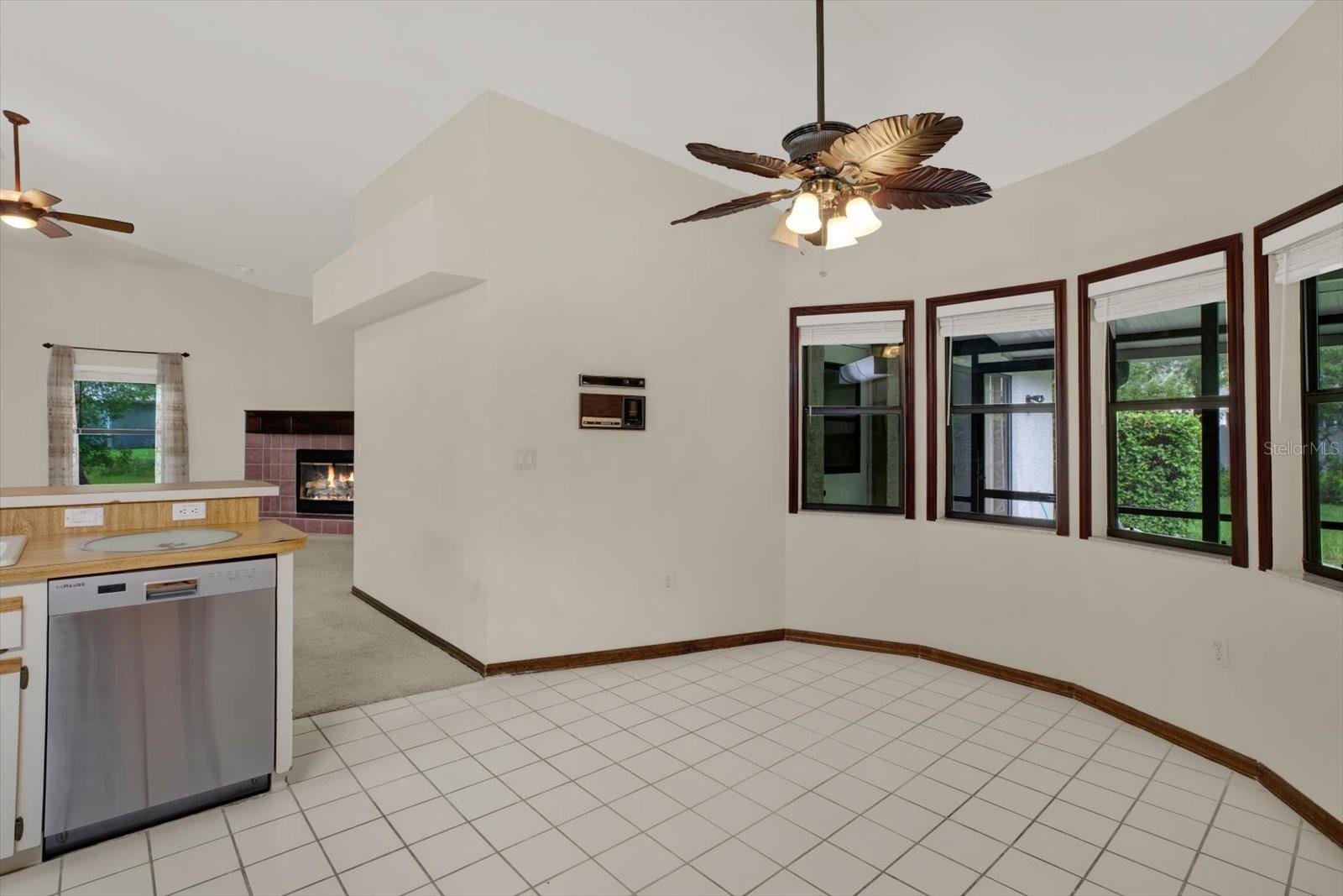 W7875378