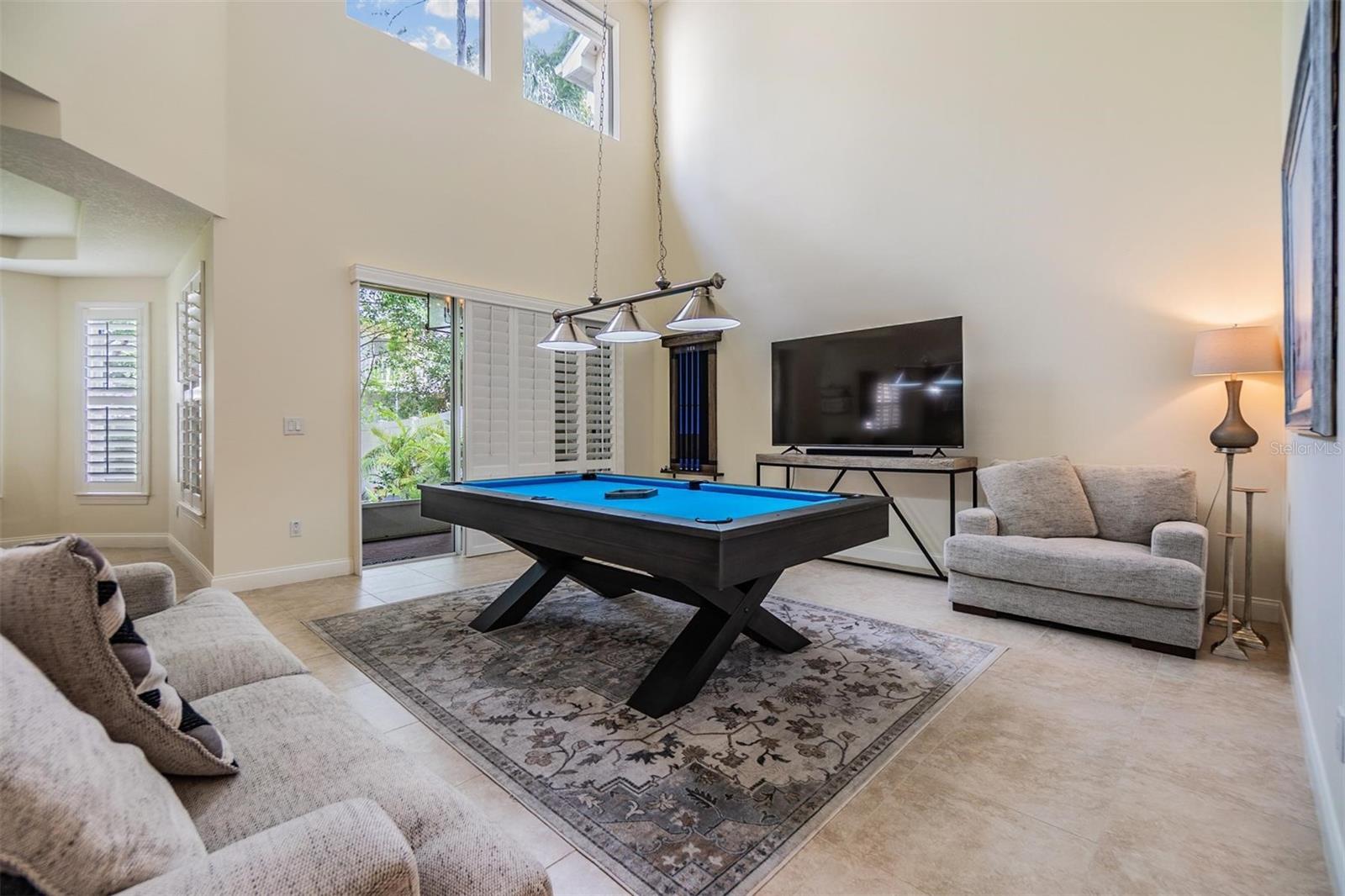 great room/family room