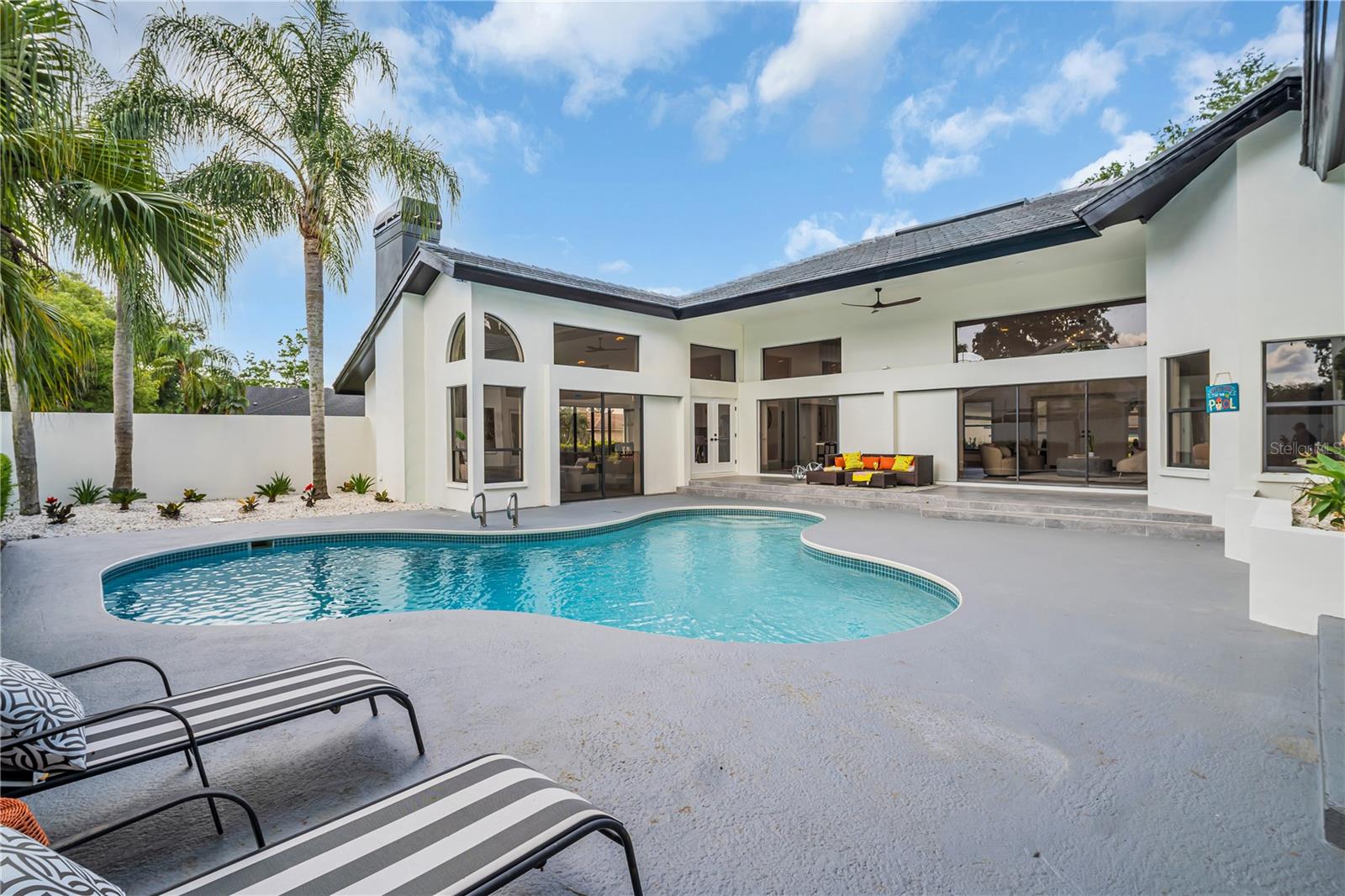 Private Outdoor Oasis