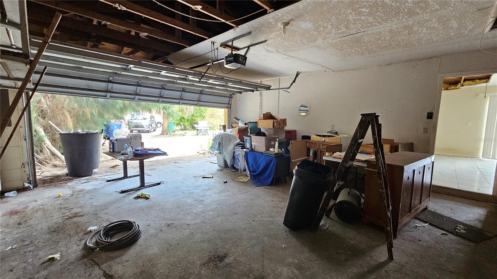 garage