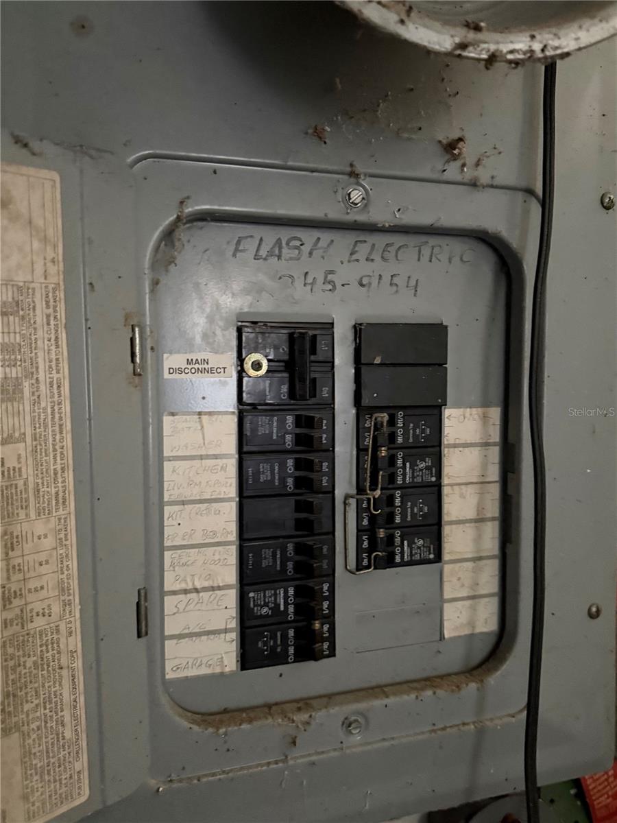 TB8384246