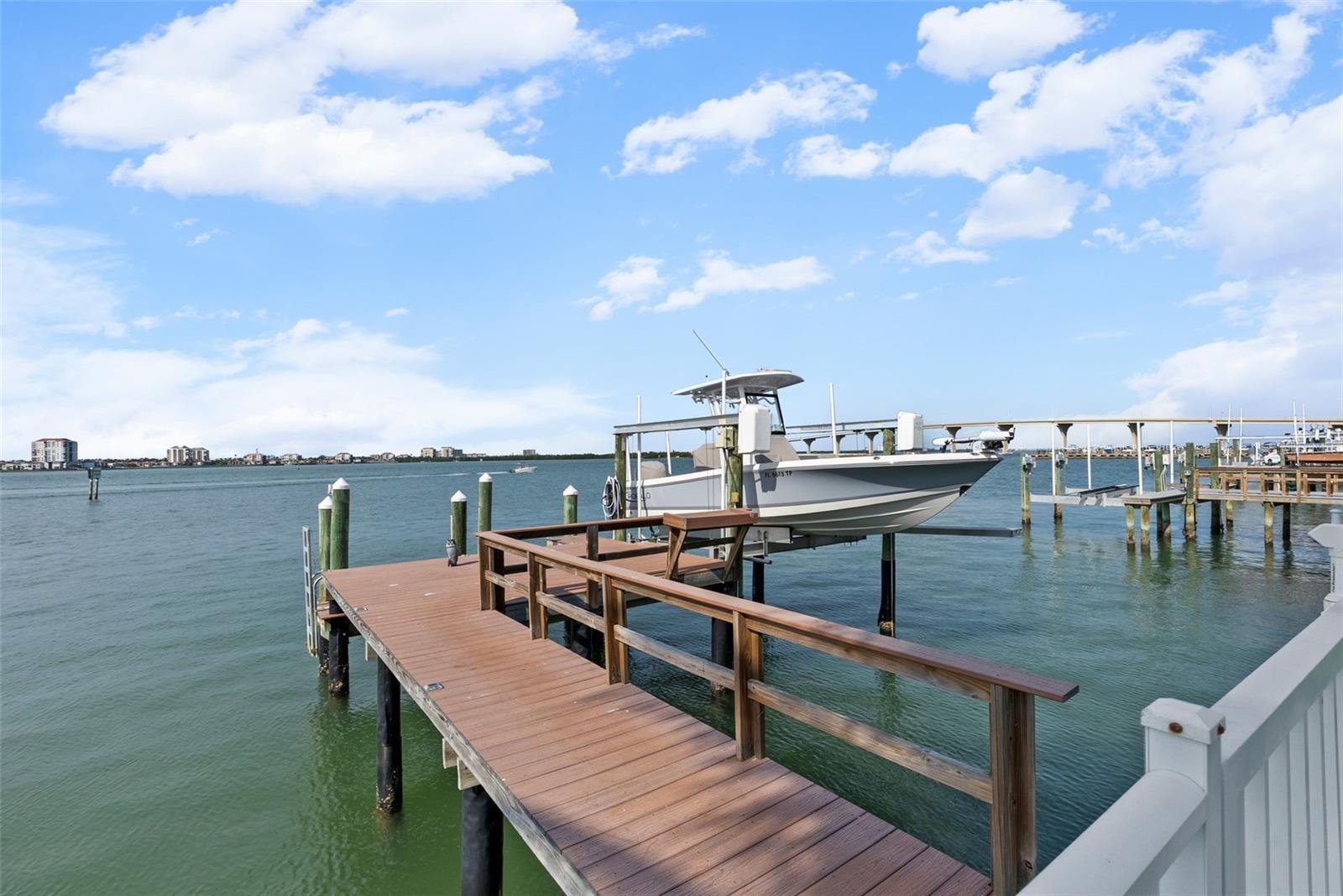 New Trex on dock, 10,000lb lift