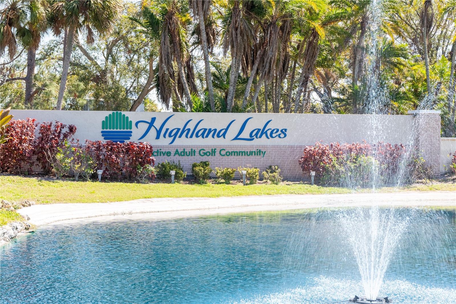 Highly desirable Highland Lakes 55+ Active Adult Community on Lake Tarpon.