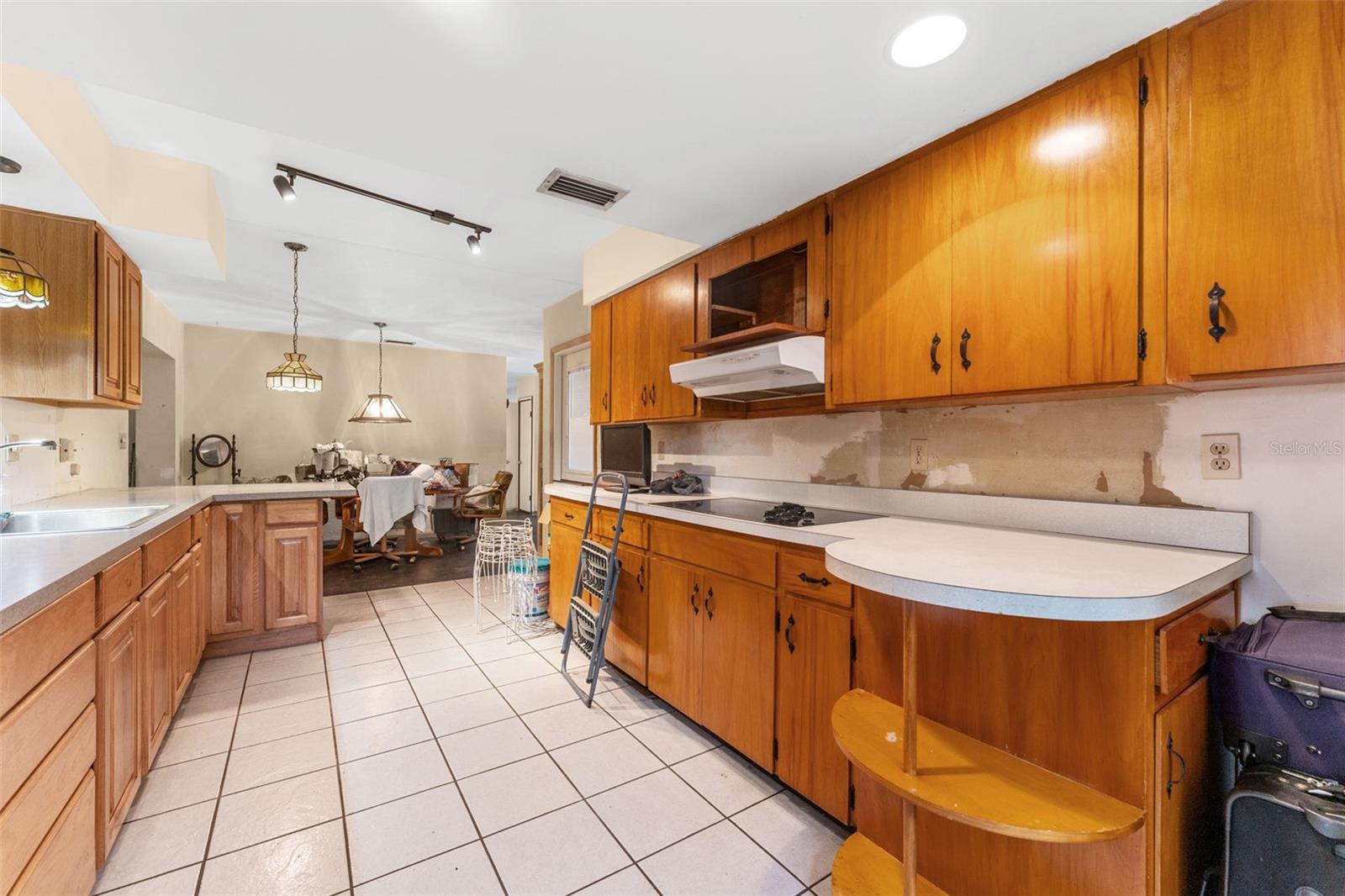 Spacious Kitchen
