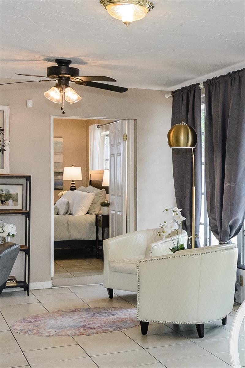 Cozy Corner, perfect for Wine or Reading