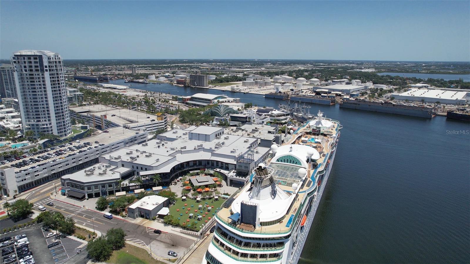 0.7 Miles from Sparkman Wharf