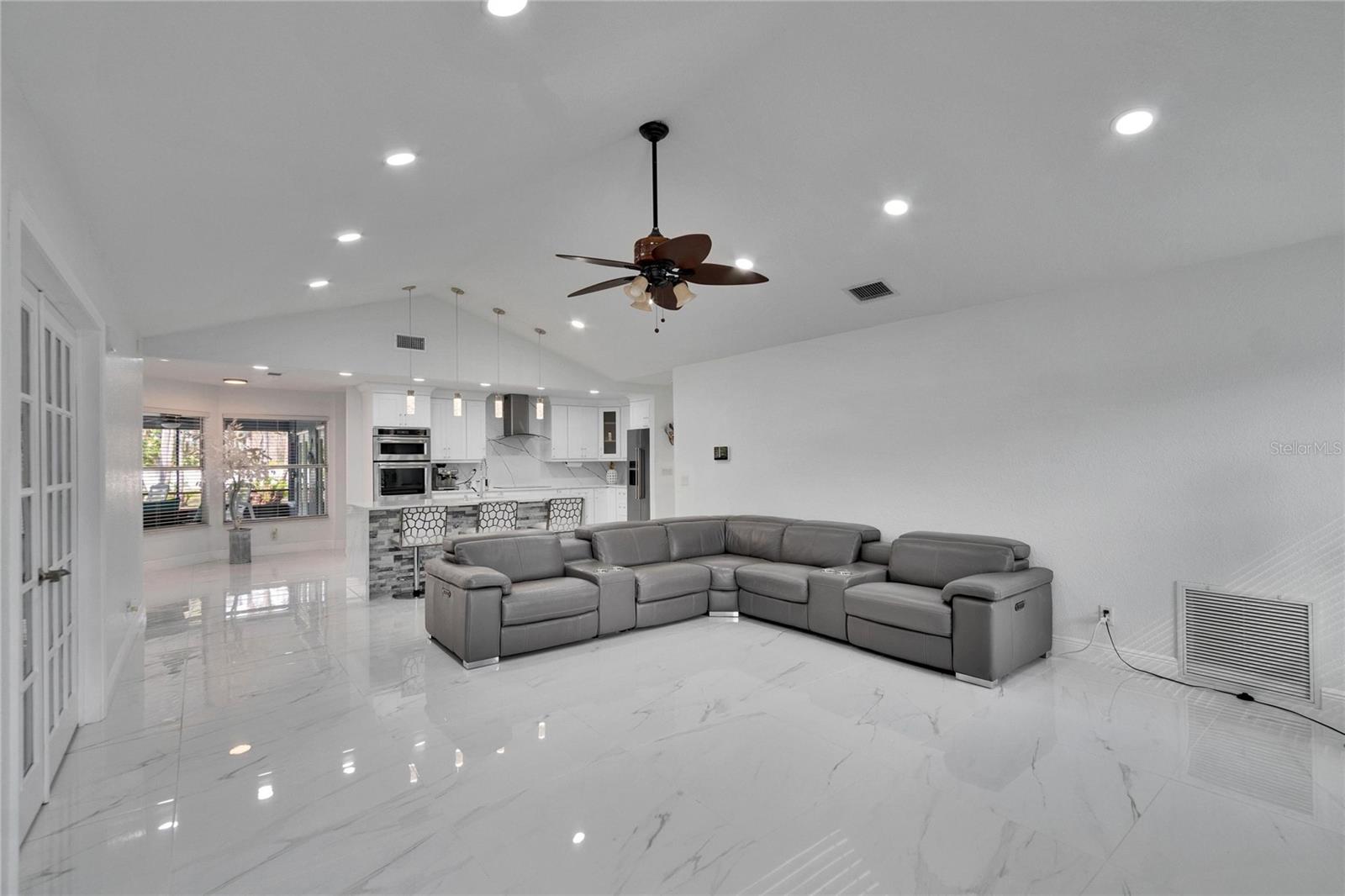 Family Room/Kitchen