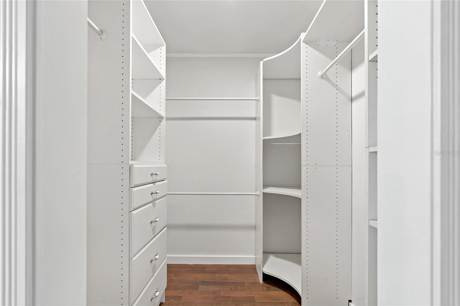 Master Suite Walk-In Closet