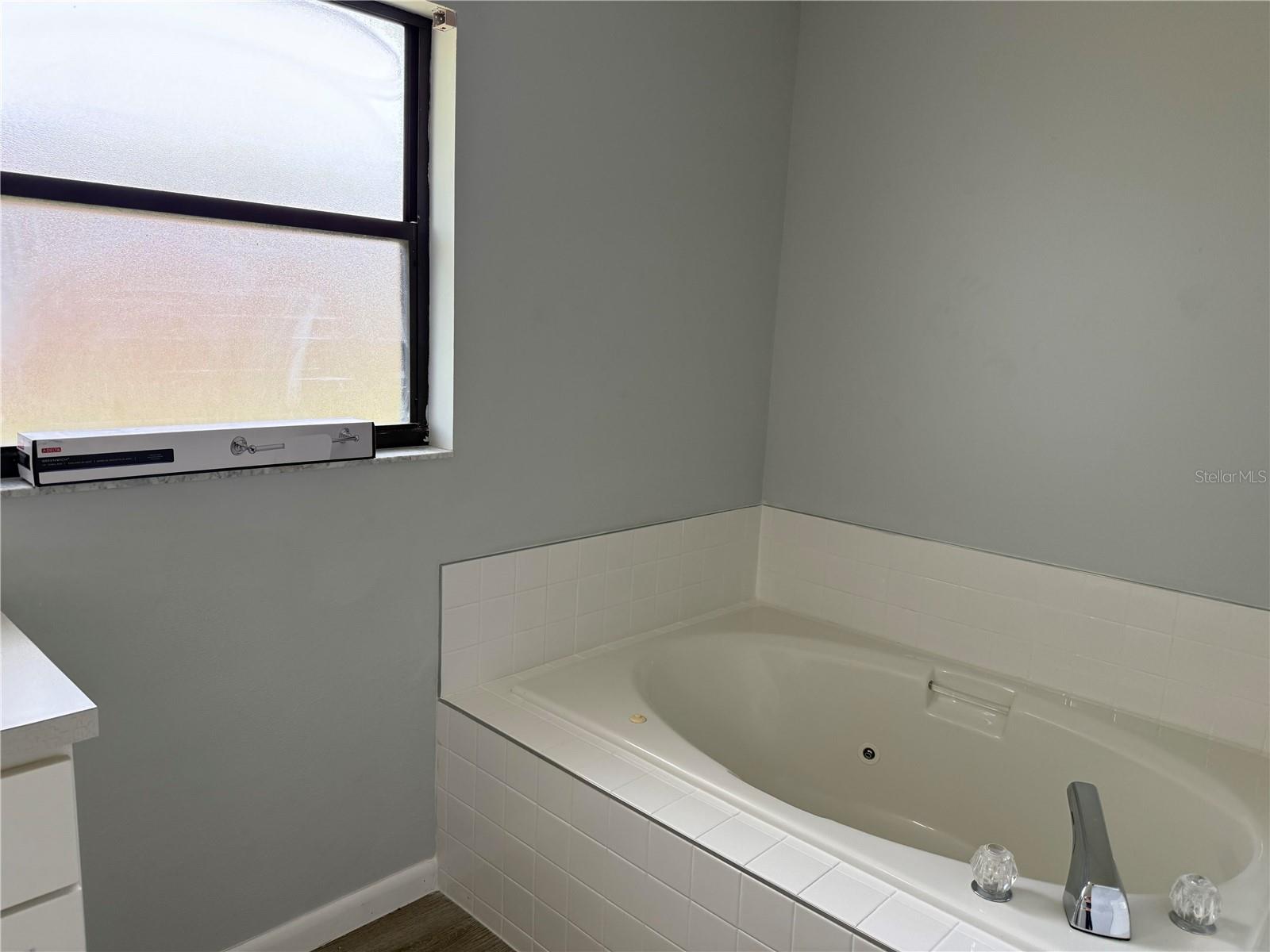 Soaking Tub