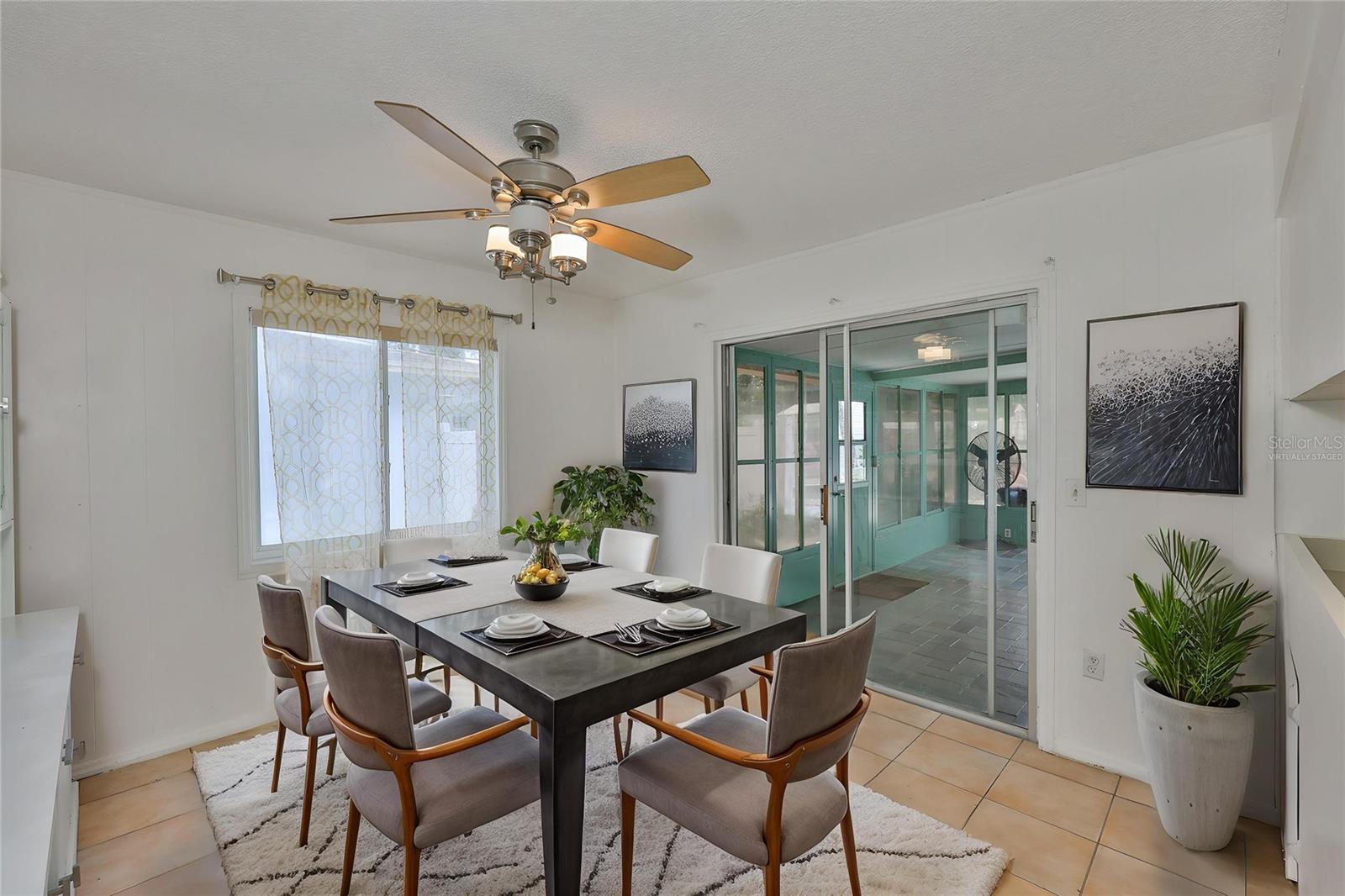 Eat-In Kitchen, Virtually Staged
