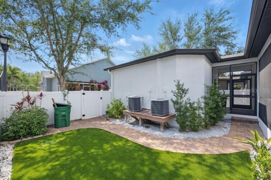 Beautiful Backyard Barbecues