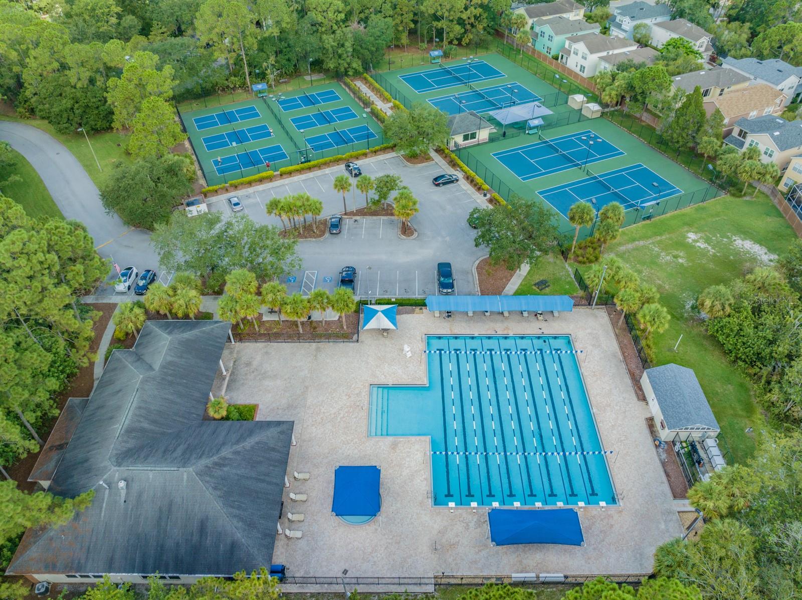 Westchase Amenities: 2 Olympic Pools, Tennis, etc.
