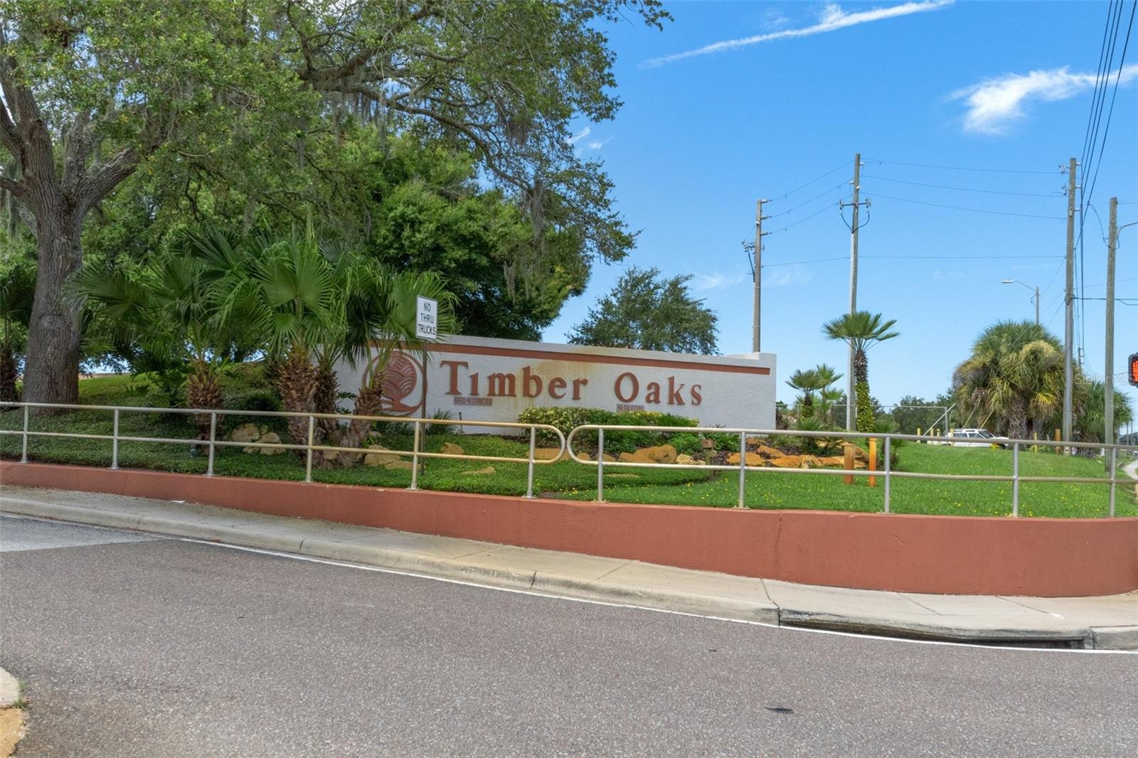 TIMBER OAKS ENTRANCE
