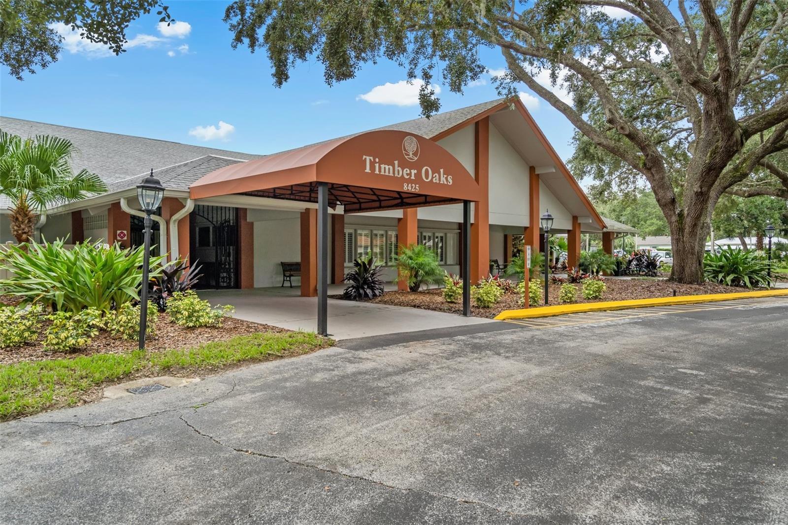 CLUBHOUSE ENTRANCE 2