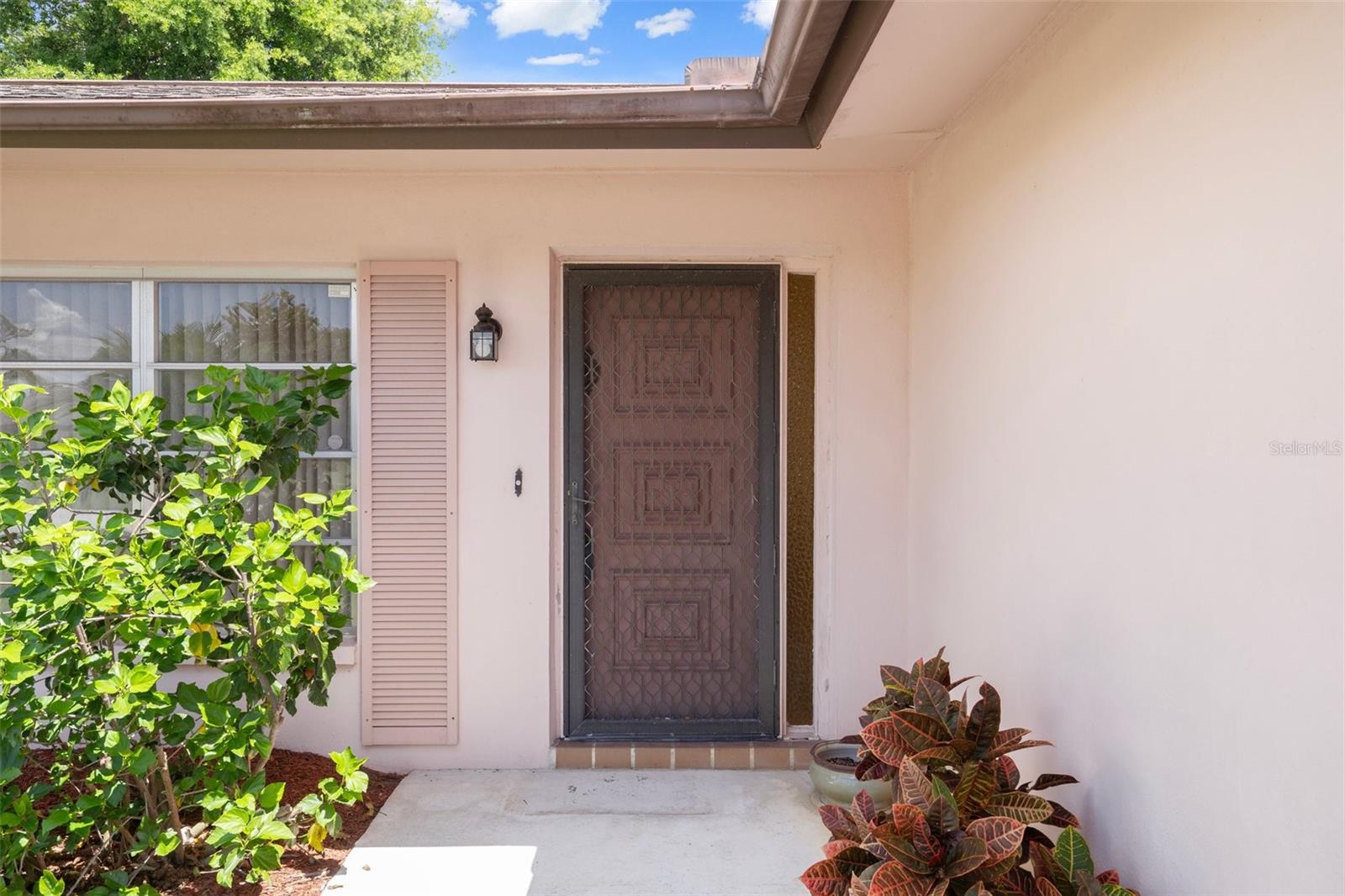 FRONT DOOR