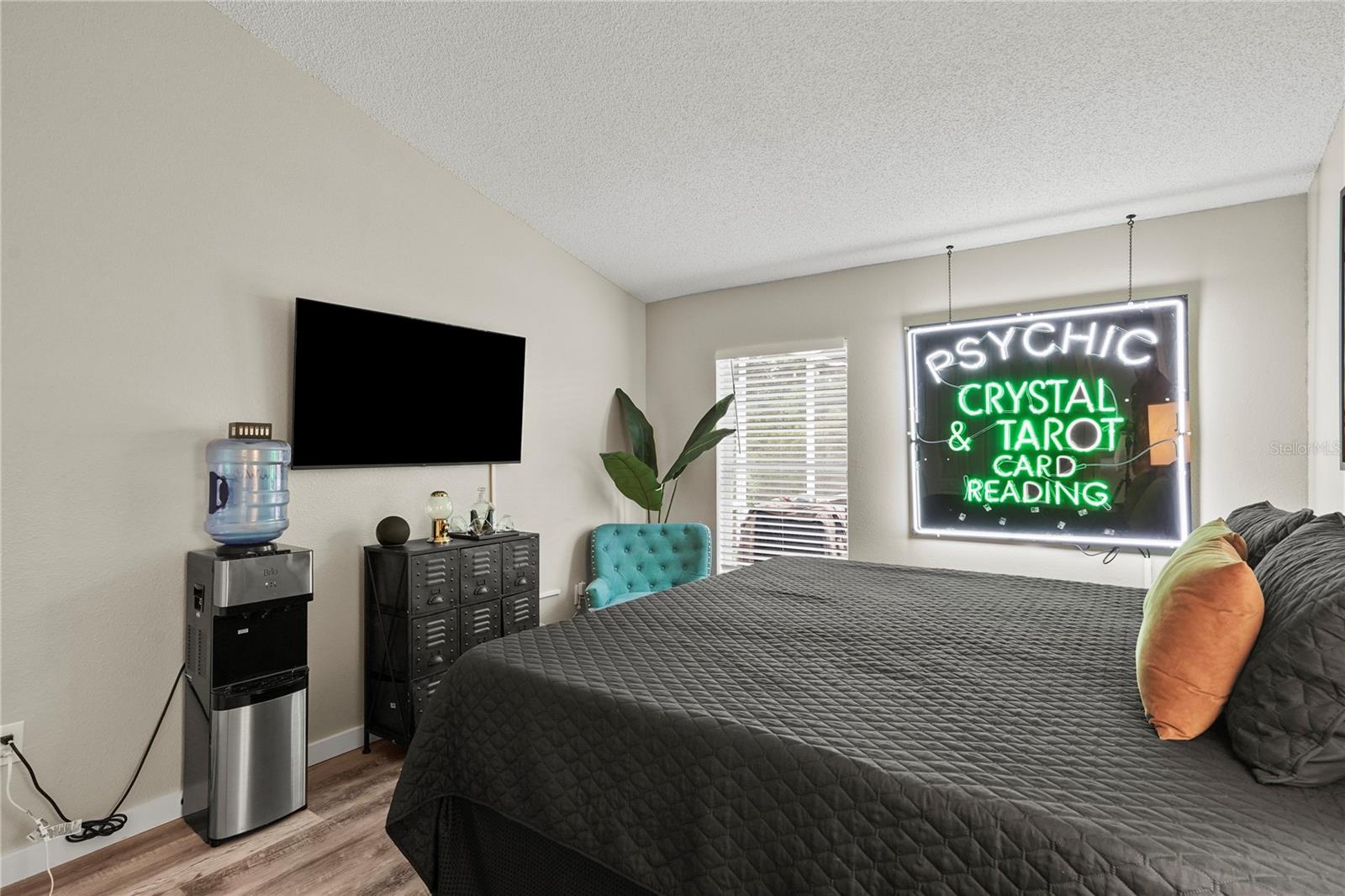 Guest Bedroom 2