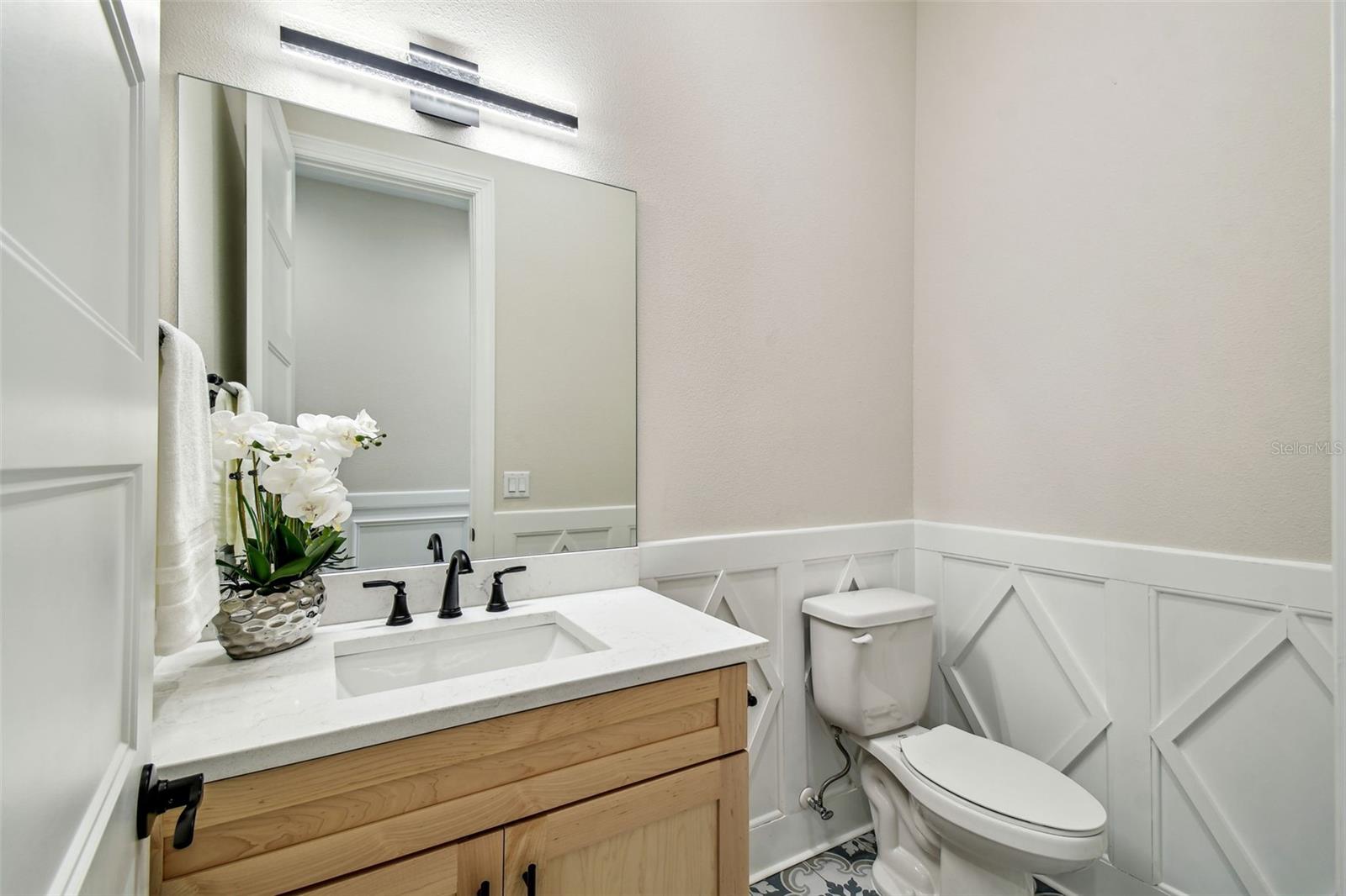 Powder room