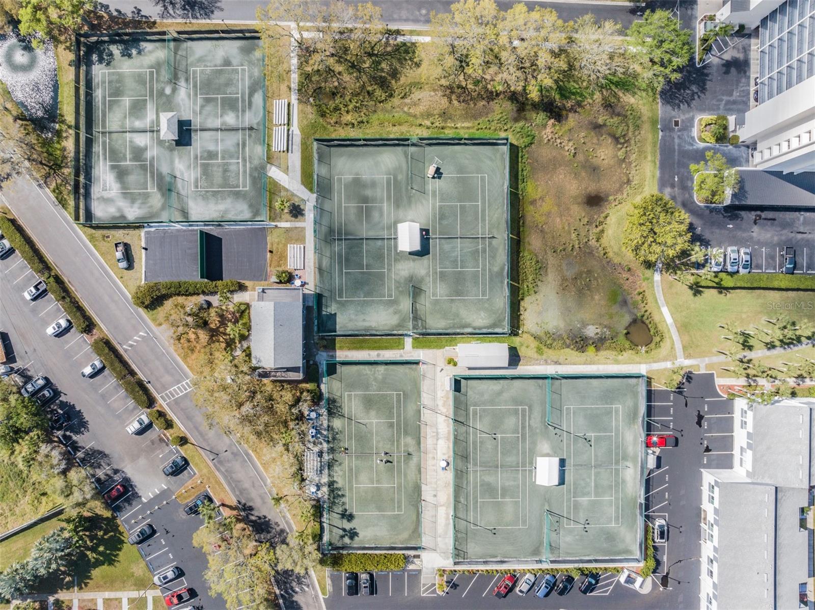 11 Har-Tru Tennis Courts
