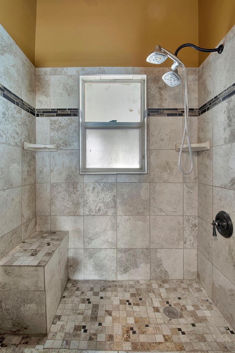 Primary en-suite walk-in shower