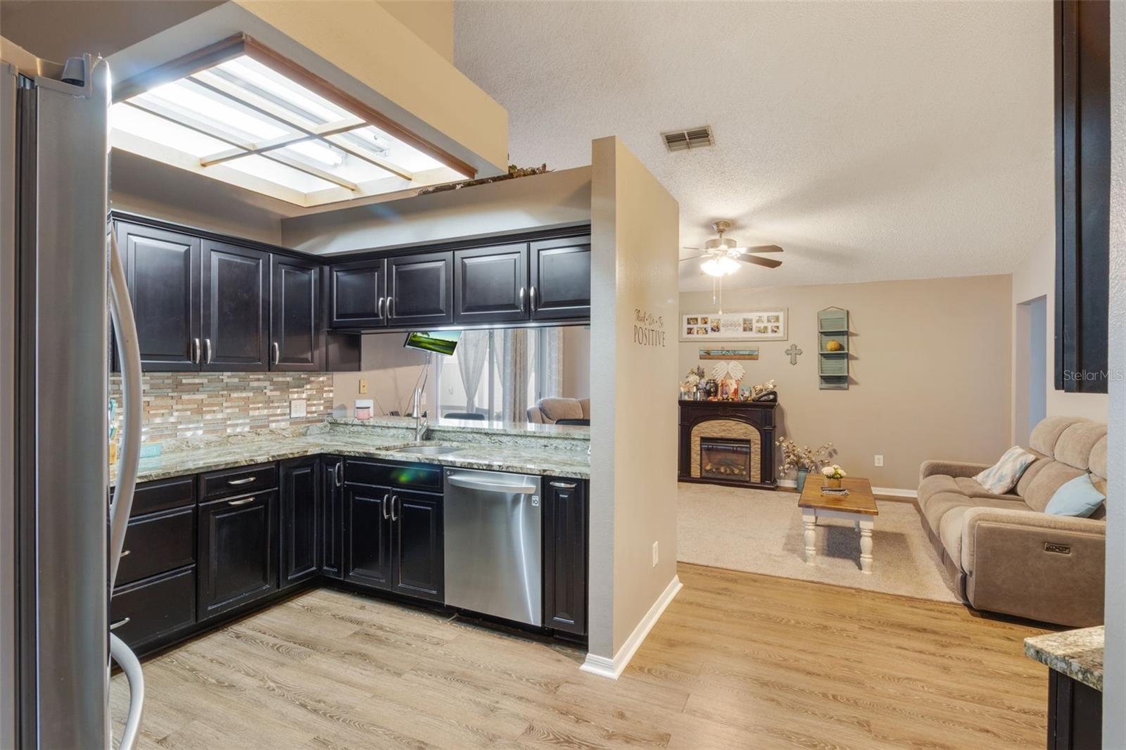 Kitchen/ Family room combo