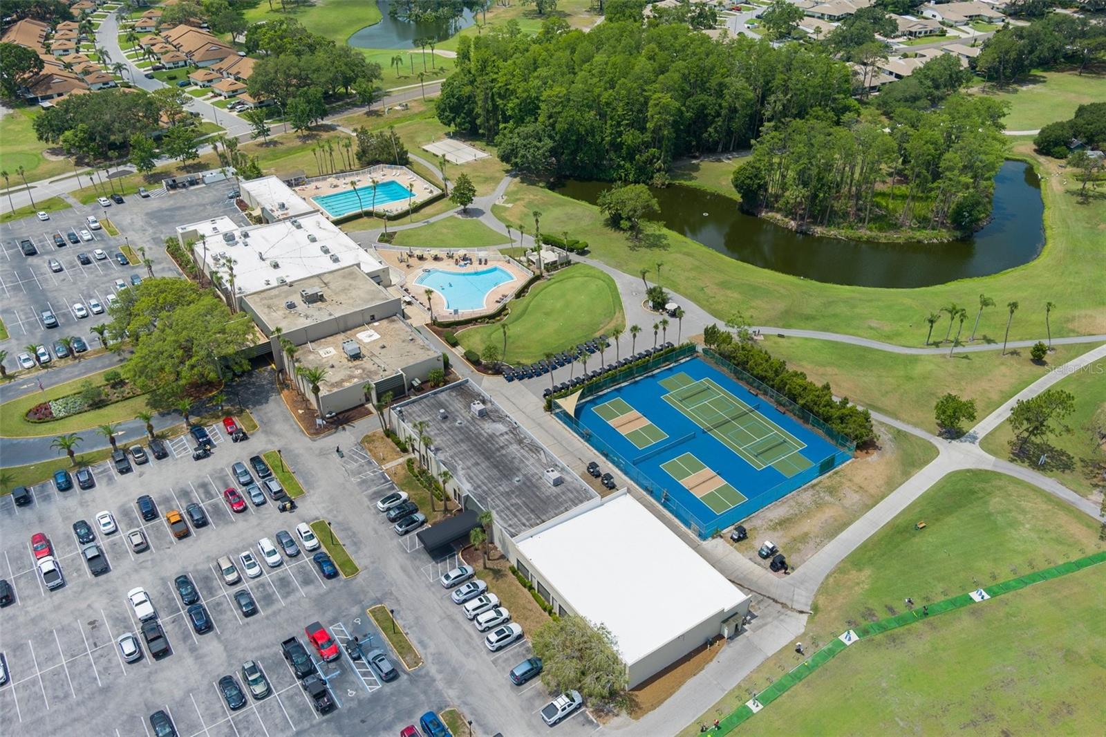Community Clubhouse and Amenities