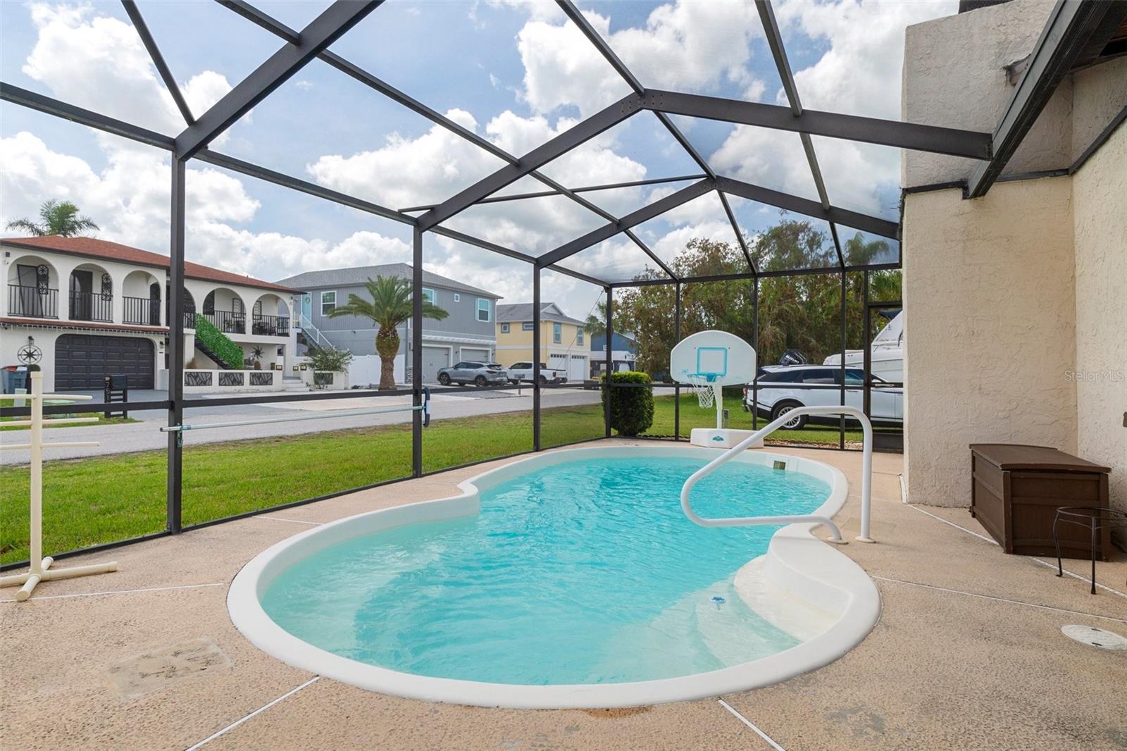 Screened Pool Area