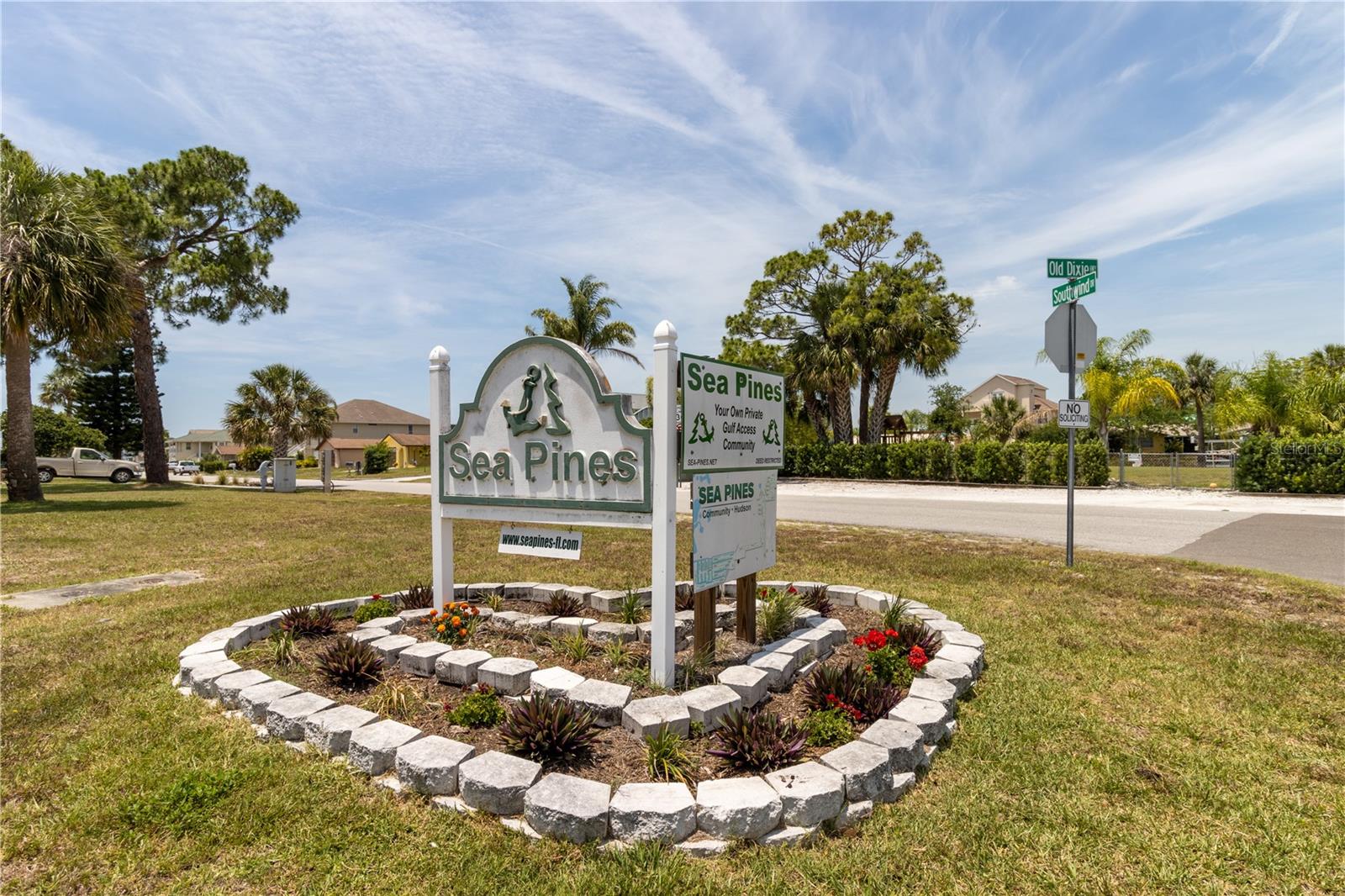 Beautiful Sea Pines - A Boating and Fishing Community