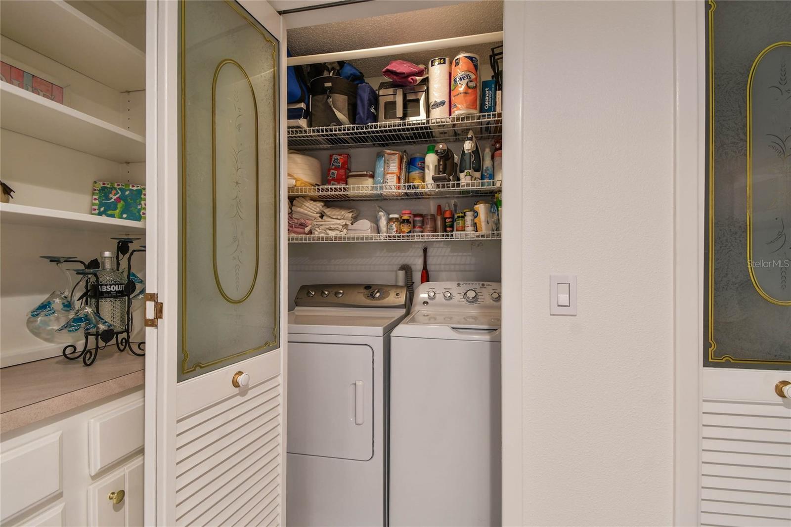 2nd story washer and dryer