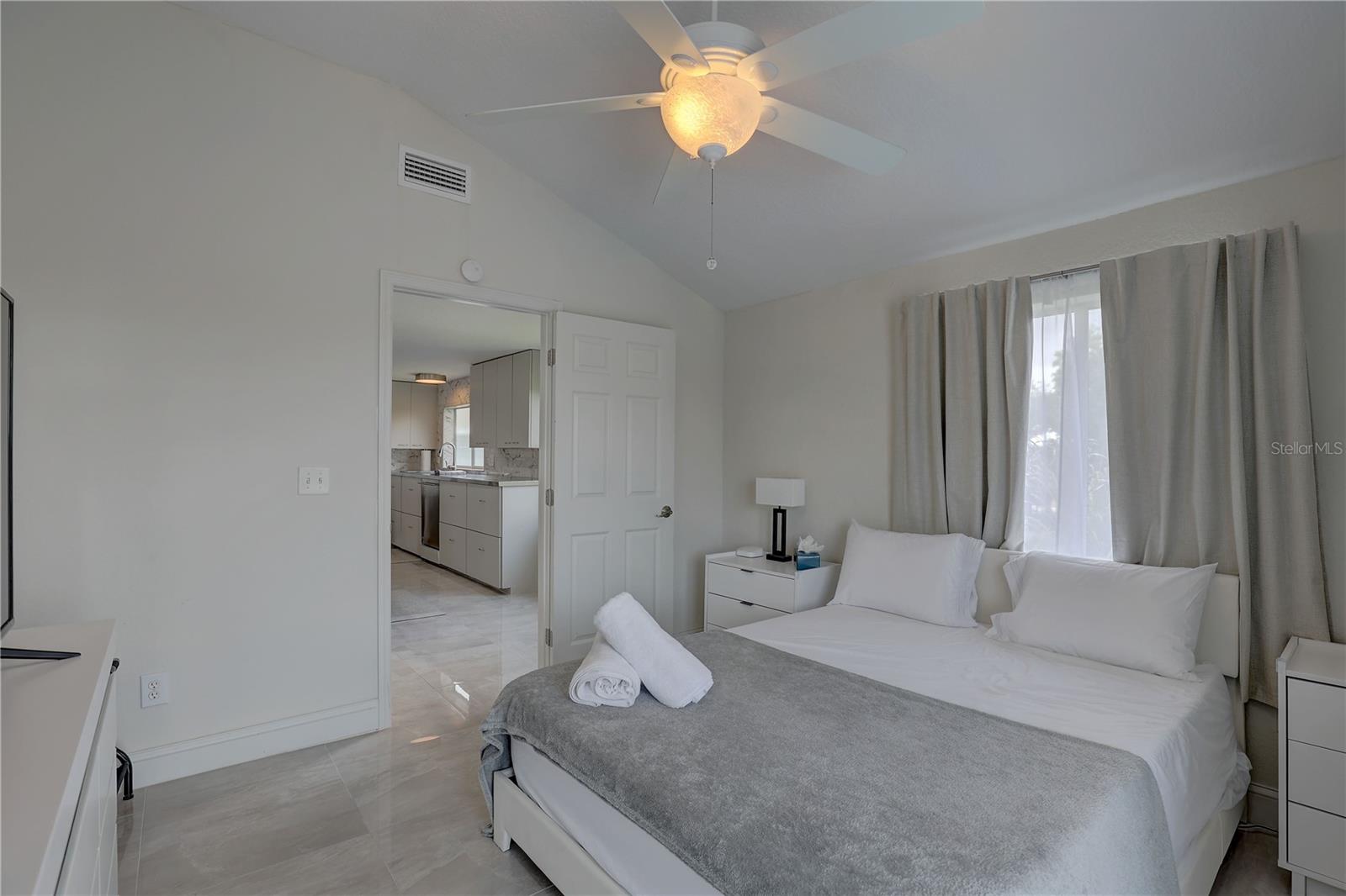 Upstairs Bedroom 2