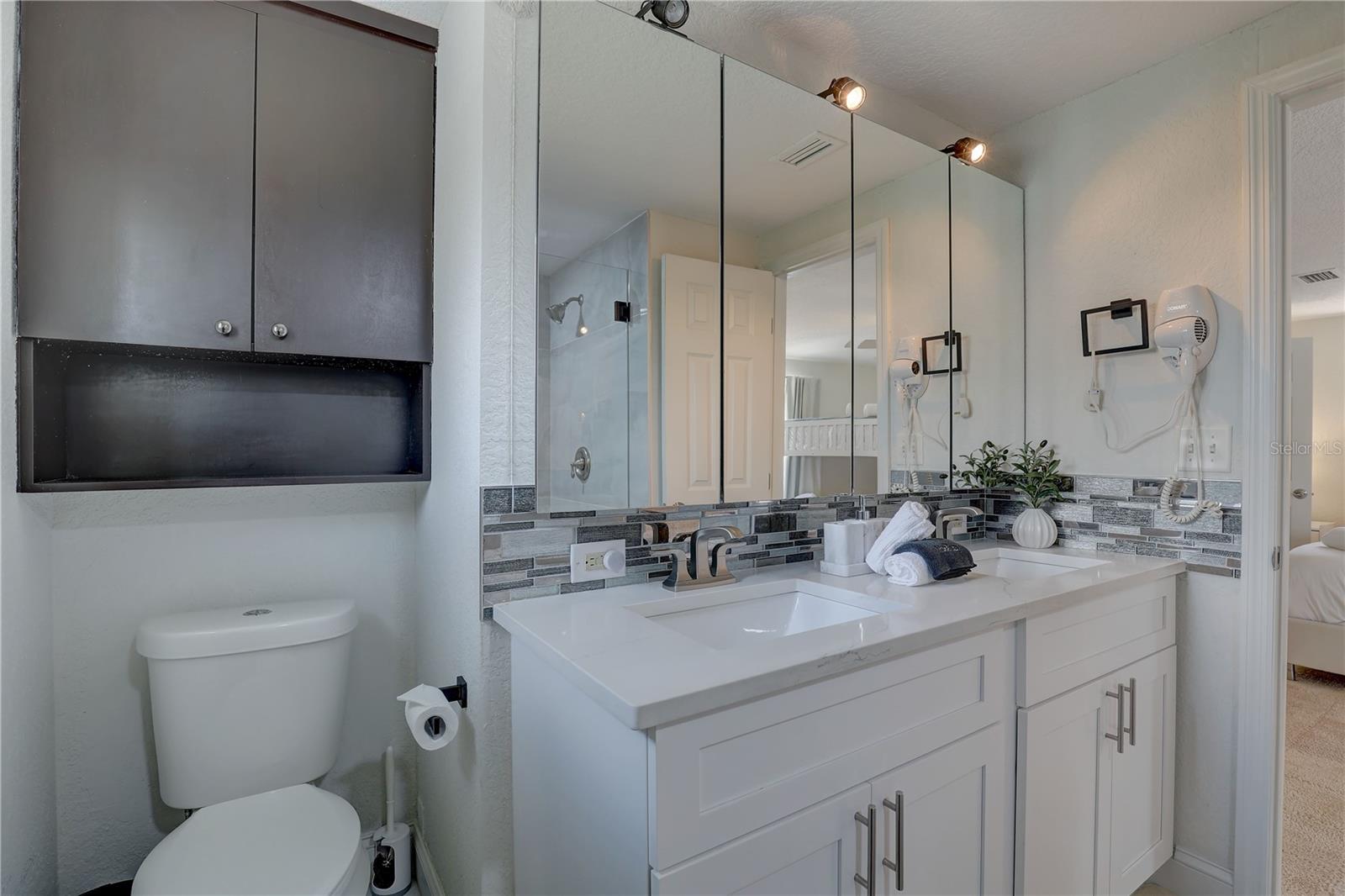 Upstairs Bathroom 2
