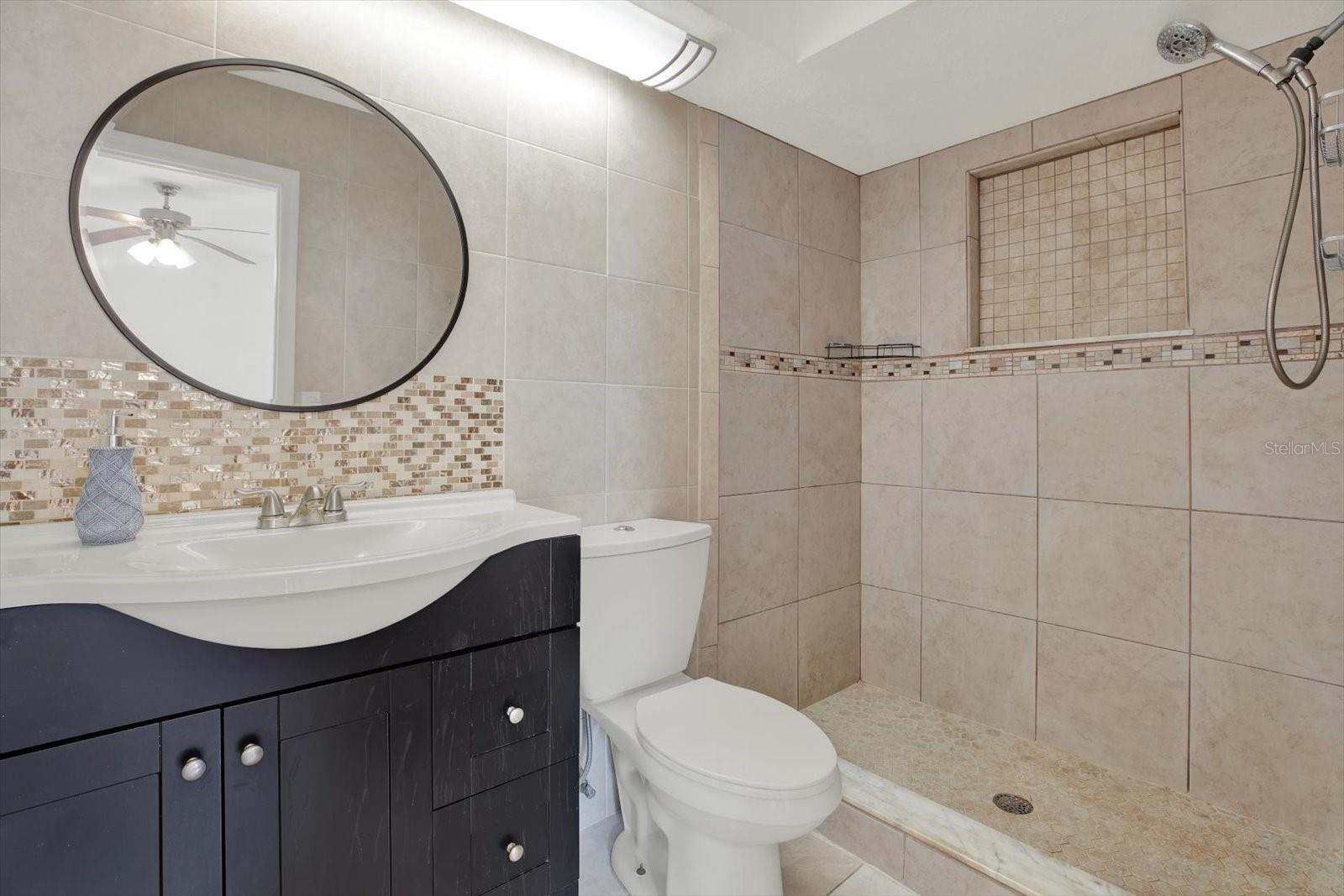 Ensuite