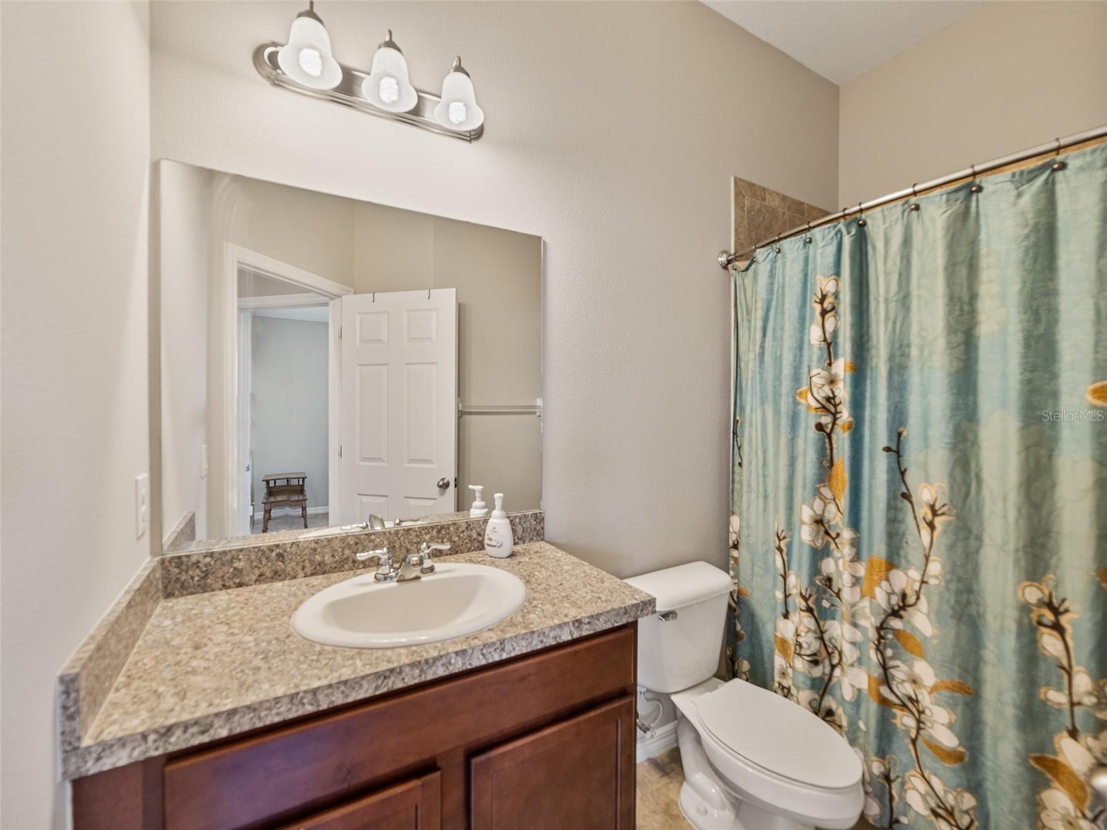Upstairs Bathroom #2