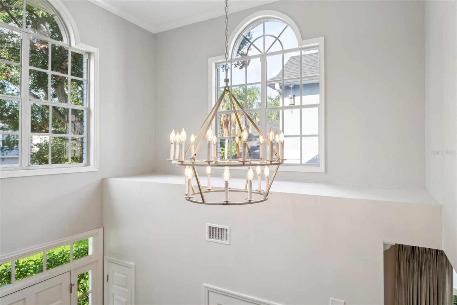 foyer/upstairs hallway