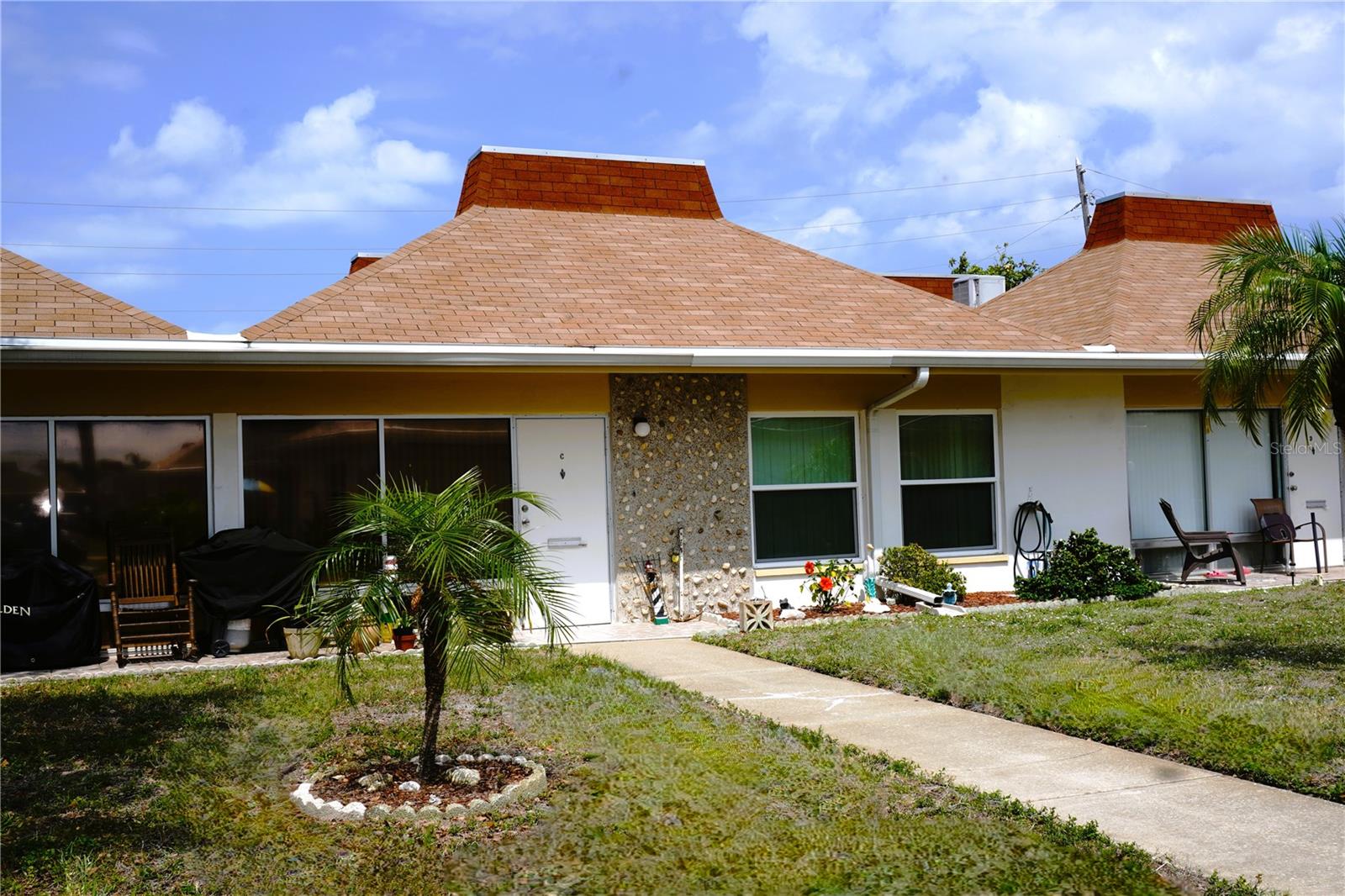 4345 Tahitian Gardens unit C